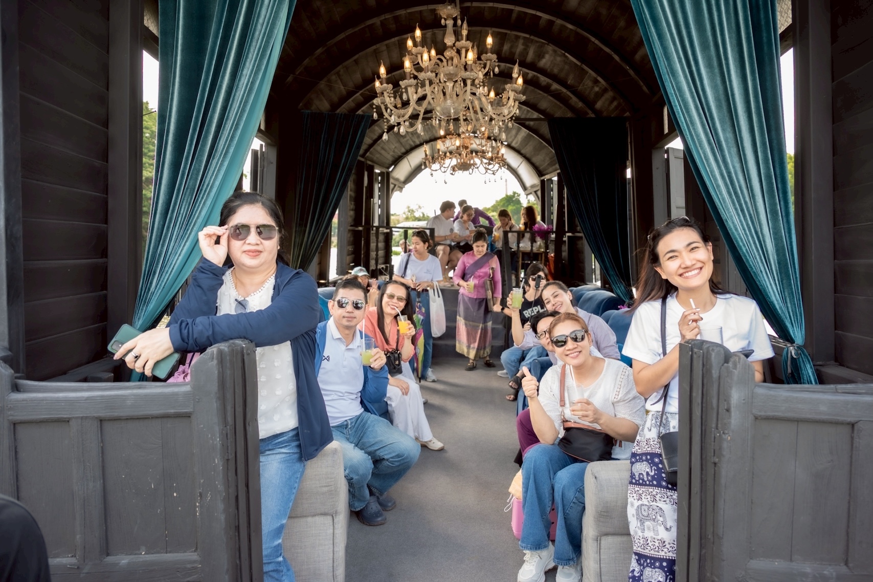 แอสเซทไวส์ ยกระดับ “assetwise Club” คอมมูนิตี้แห่งความสุขเพื่อลูกบ้าน เปิดตัวแคมเปญ “grow Together” ชวนพันธมิตรร้านค้าไทยร่วมเติบโตไปด้วยกัน