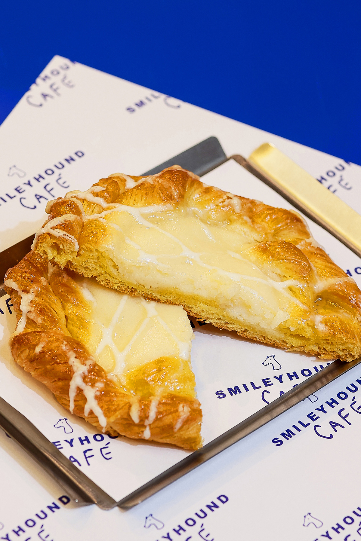 เมกาบางนา ชวนอร่อยละลายไปกับความฟินสุดชีส ในแคมเปญ “mega Says Cheezzz” สมาชิกเมกา สไมล์ รีวอร์ดส แลกรับฟรี! 12 เมนูชีสทั้งขนมและเครื่องดื่ม วันนี้ – 30 พ.ย. 68 ที่ศูนย์การค้าเมกาบางนา