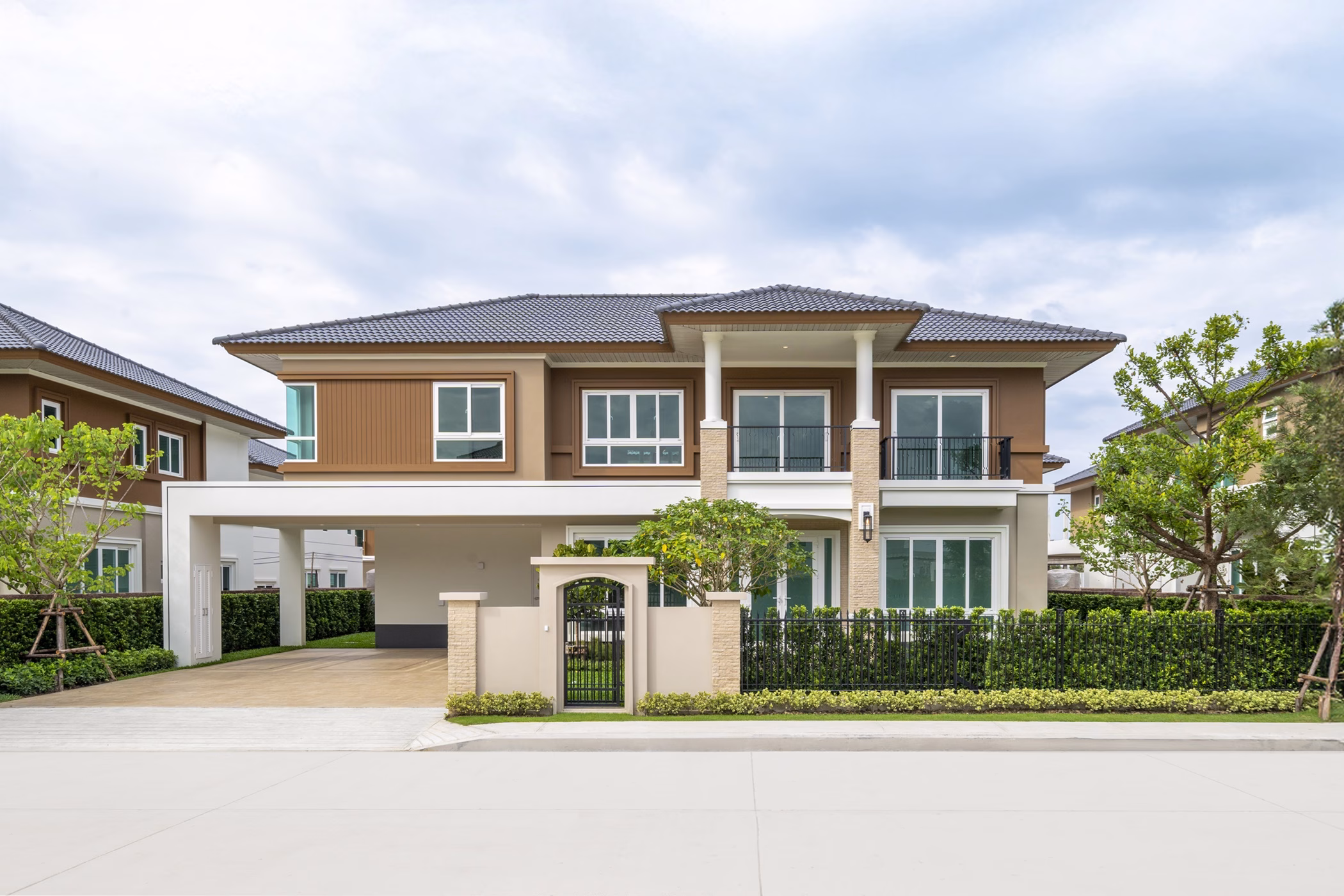 ศุภาลัย มณฑลา @พุทธมณฑล รังสรรค์มาสเตอร์พีซแห่งการอยู่อาศัย เปิดบ้านซีรีส์ใหม่ Tropical Oriental เจาะ Prime Location ติดถนนใหญ่ พุทธมณฑล สาย 4