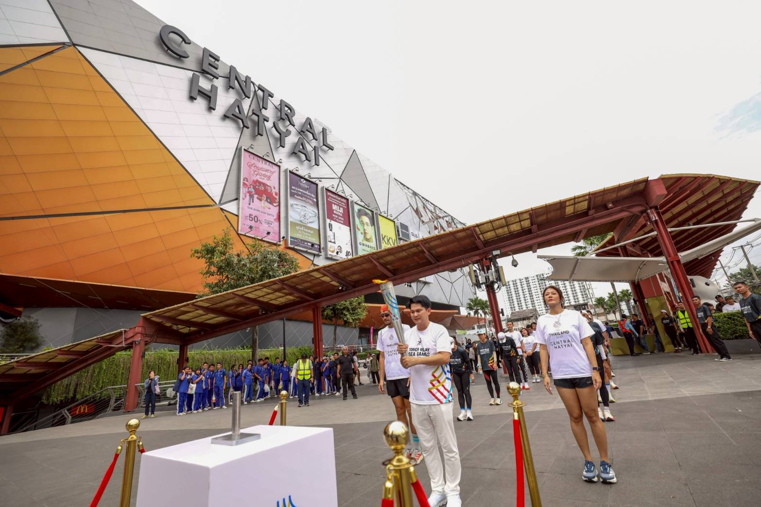 เซ็นทรัลพัฒนา ชวนคนไทยทั่วประเทศร่วมส่งกำลังใจเชียร์ทัพนักกีฬาไทย สู้ศึก Sea Games 2025 และ Asean Para Games 2026