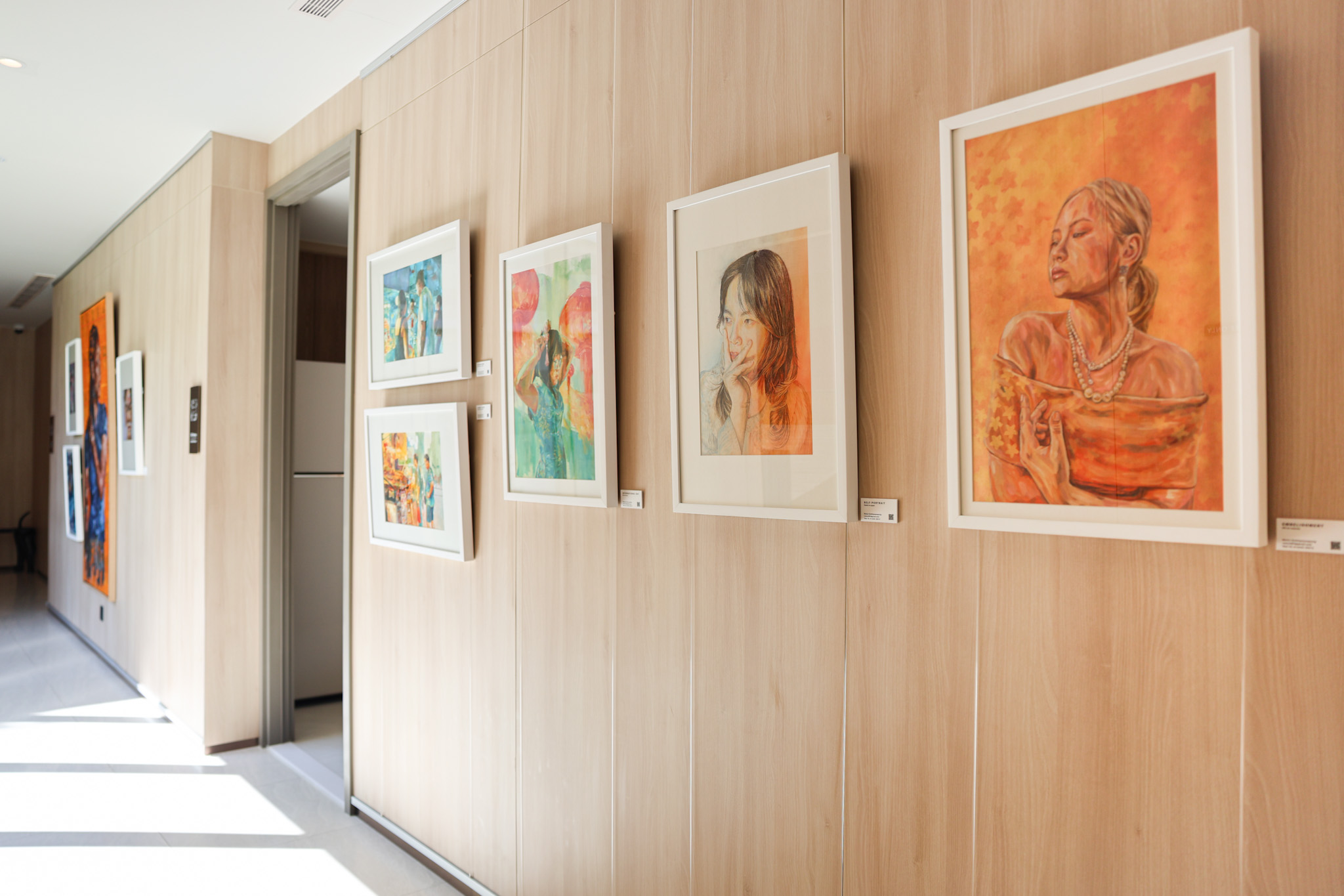 แสนสิริ ย้ำภารกิจ Good Citizen หนุน Young & Local Artist พลิกสเปซสำนักงานขายและคอนโดมิเนียมสู่อาร์ตแกลเลอรี่สุดชิค เปลี่ยนการนำเสนอที่อยู่อาศัยให้เป็น Art Experience