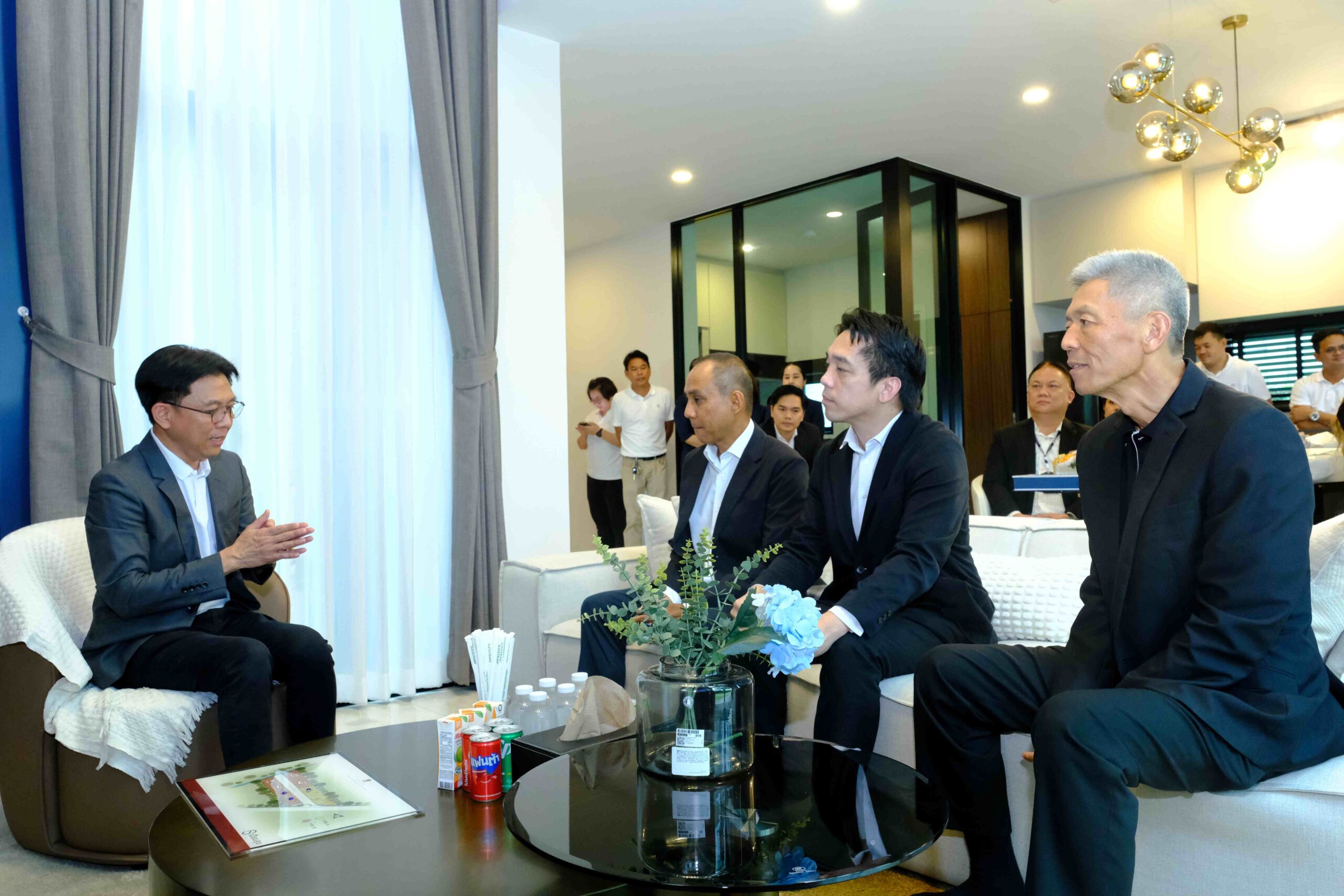 เบเยอร์ร่วมแสดงความยินดีแก่ “เปี่ยมสุข ดีเวลลอปเมนท์” ผู้คว้ารางวัล Sustainable Property Award จากธนาคารเกียรตินาคินภัทร