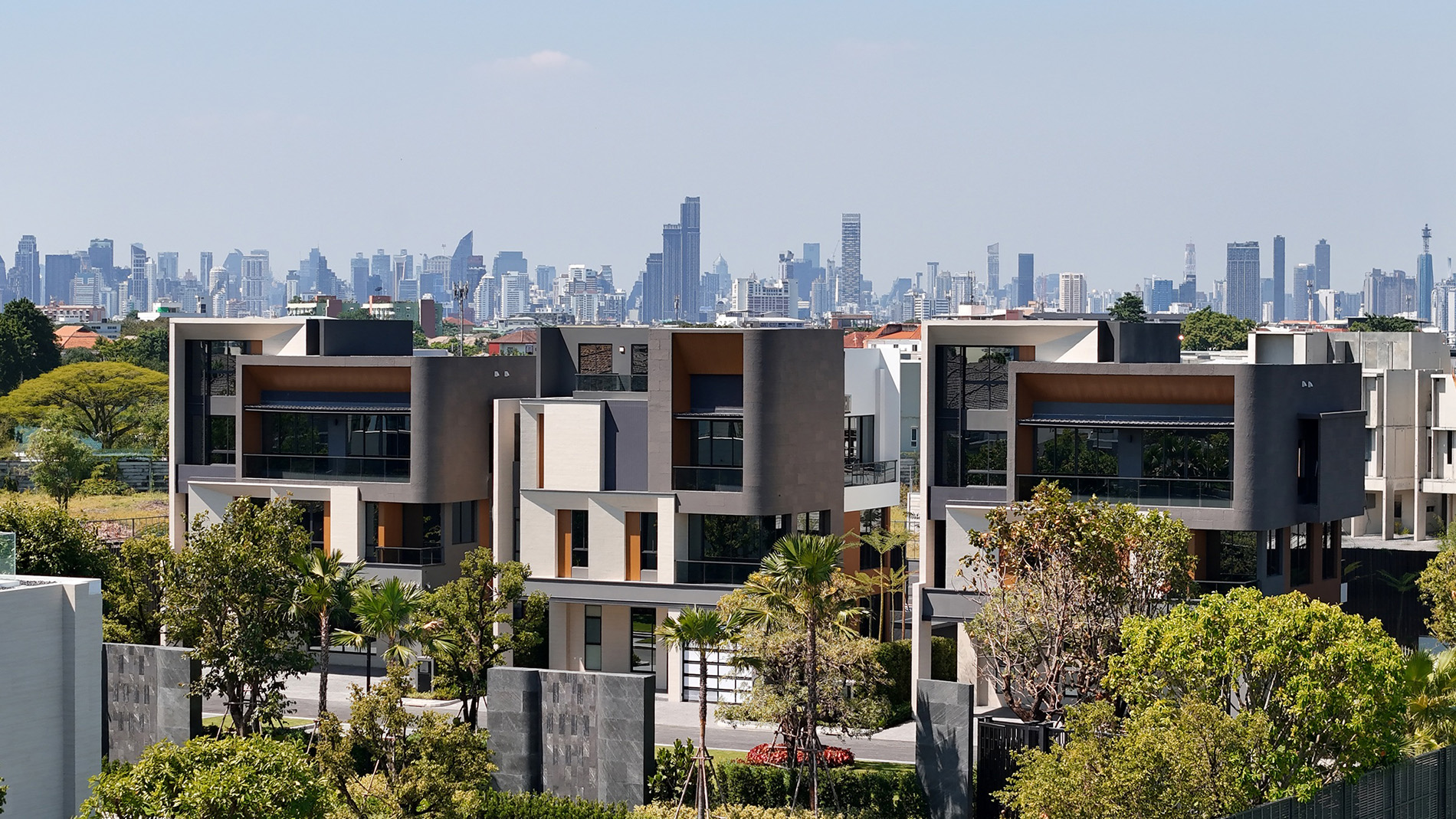 “พฤกษา โฮลดิ้ง” โชว์ผลประกอบการ 9 เดือน ทำ All Time High Margin เดินหน้าผสานความแข็งแกร่ง ธุรกิจอสังหาฯ–เฮลท์แคร์ต่อเนื่อง เตรียมเปิดตัวบริการแพทย์ประจำครอบครัวครั้งแรกในไทย พร้อมลุยธุรกิจสร้างรายได้ประจำ เปิดตัว “ไอเพลิน” Eco Branded Apartment แห่งแรกในไทย