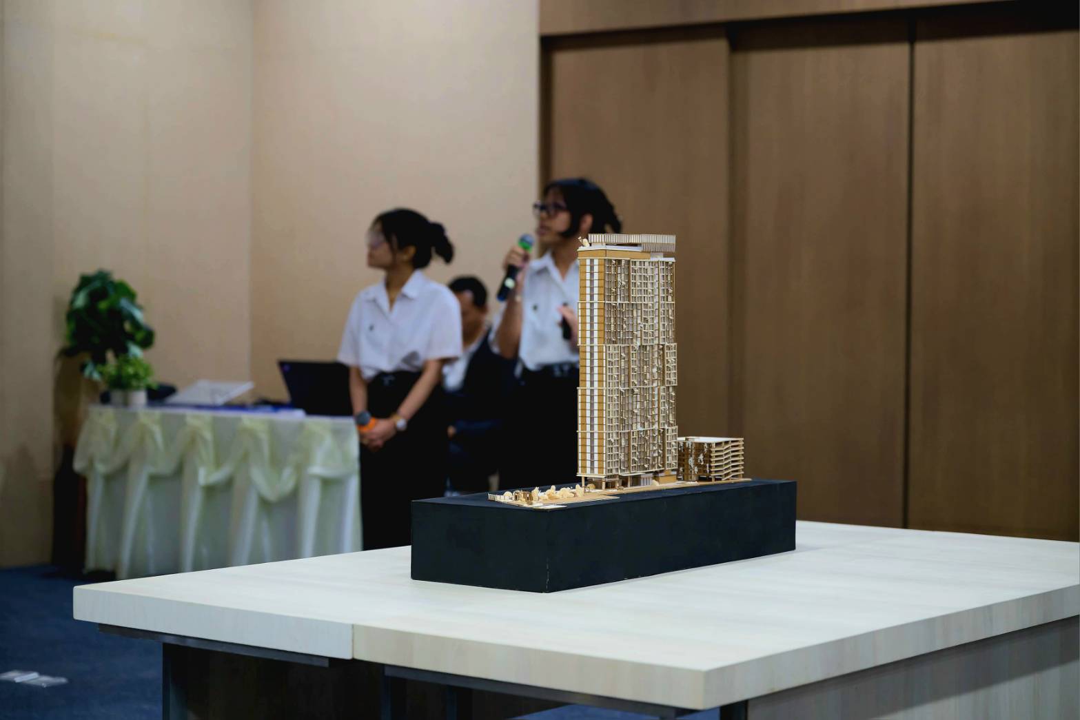 Lpn ส่งต่อแรงบันดาลใจ พร้อมเติมไฟนักศึกษาออกกำลังกายความคิดให้เติบโตผ่านประสบการณ์จริง