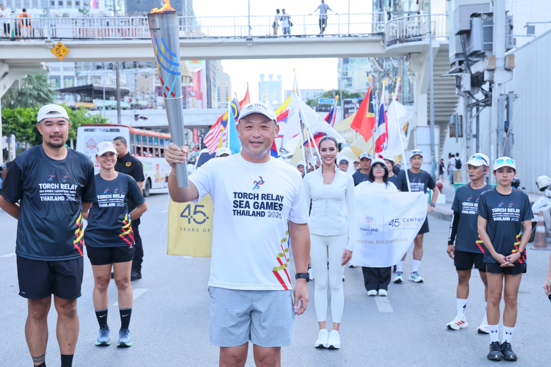 เซ็นทรัลพัฒนา ชวนคนไทยทั่วประเทศร่วมส่งกำลังใจเชียร์ทัพนักกีฬาไทย สู้ศึก Sea Games 2025 และ Asean Para Games 2026