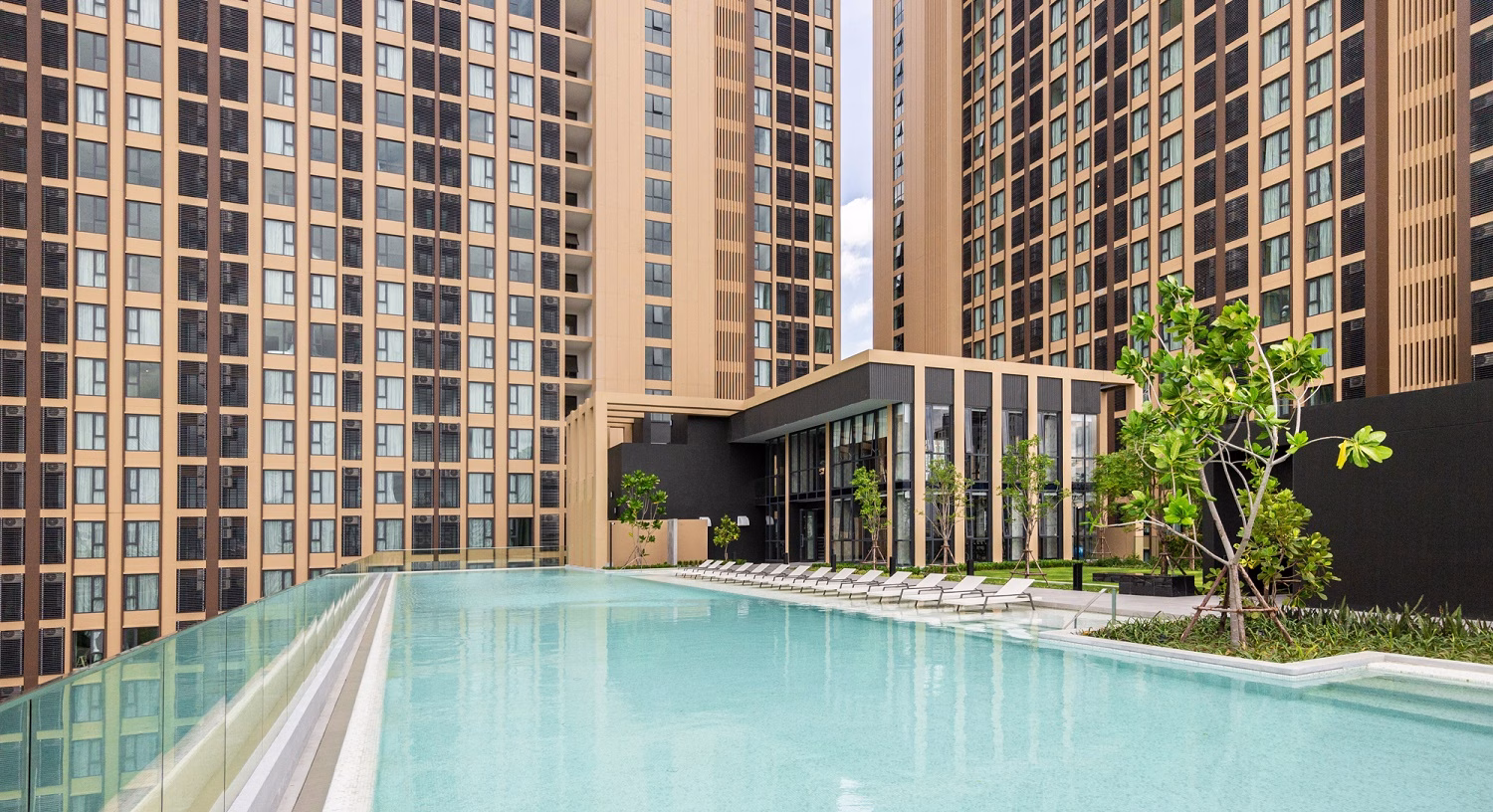 แกรนด์ ยูนิตี้ คัดห้องสวยหลุดโอน พร้อมอยู่ โครงการ “เดนิม จตุจักร” จัดโปรฯ สุดคุ้ม ผ่อนเบาๆ 7,000 บาท/เดือน* ควบการันตีปล่อยเช่า 12,000 บาท/เดือน* ดีเดย์ 15 – 16 พ.ย. นี้