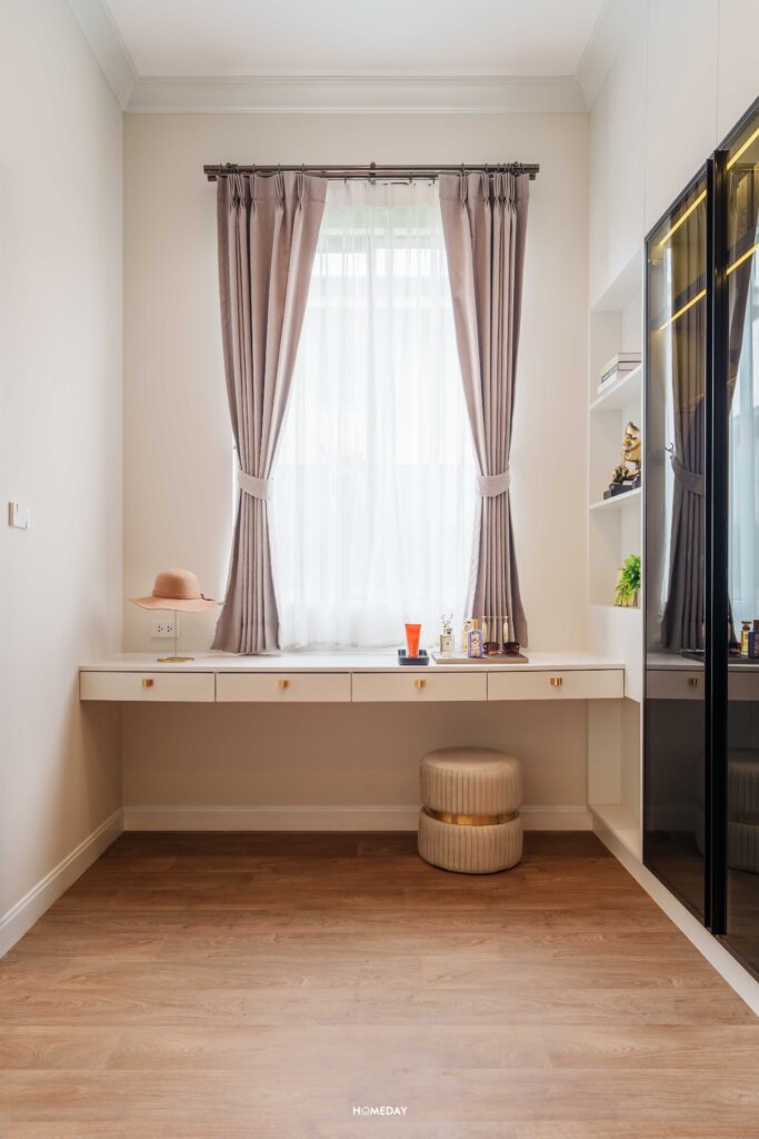 Text Review: เดอะ ซิกเนเจอร์ กรุงเทพกรีฑา (the Signature Krungthepkreetha)