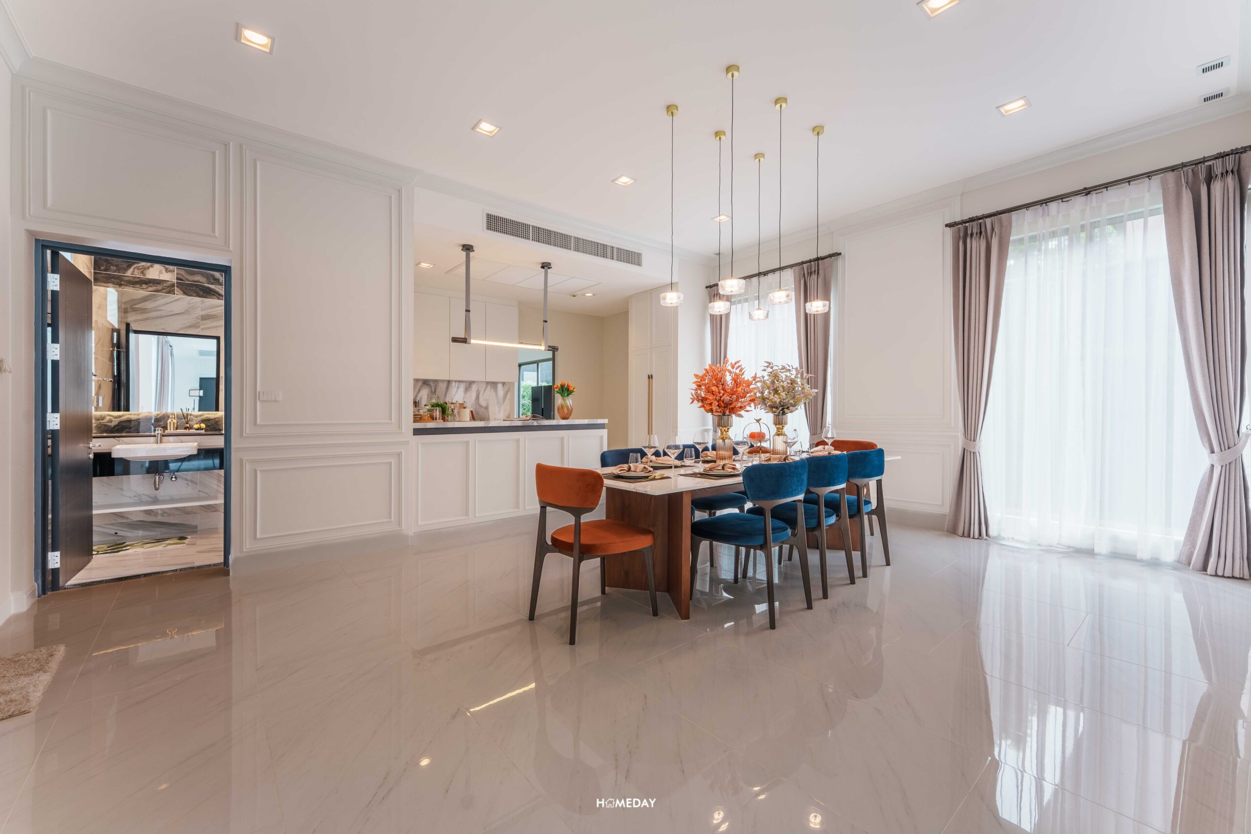 Text Review: เดอะ ซิกเนเจอร์ กรุงเทพกรีฑา (the Signature Krungthepkreetha)