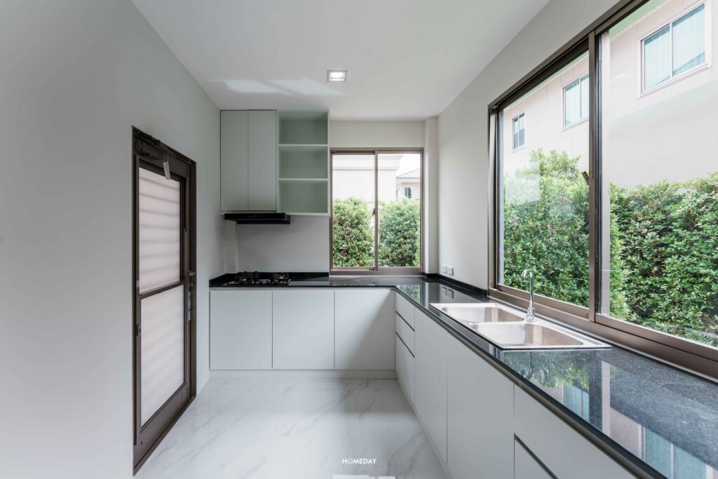 Text Review: เดอะ ซิกเนเจอร์ กรุงเทพกรีฑา (the Signature Krungthepkreetha)