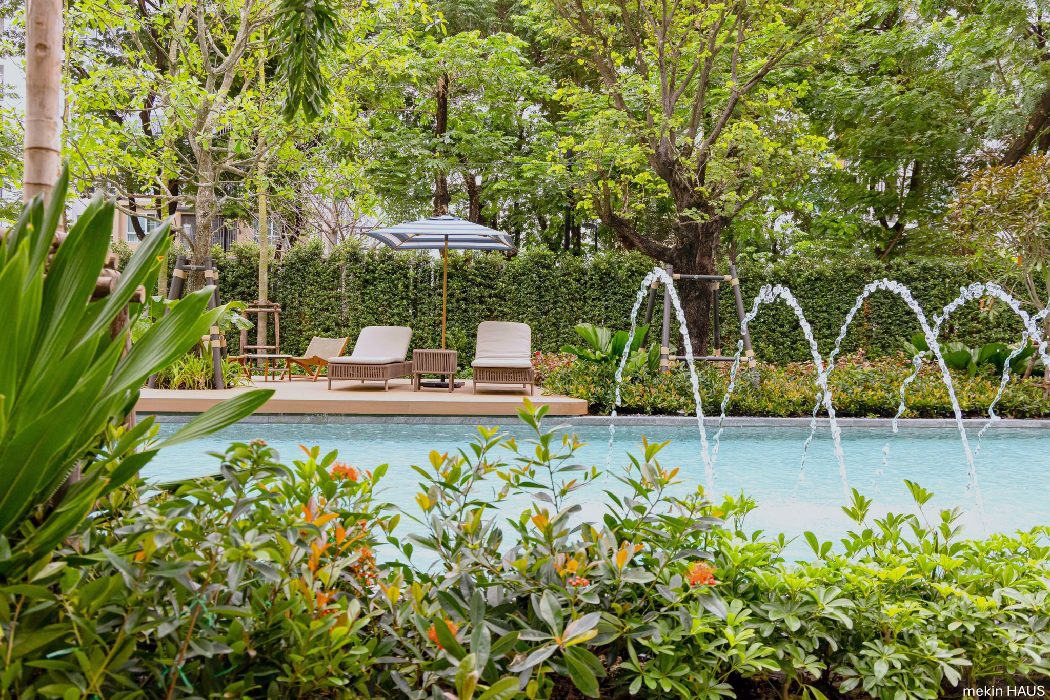 แสนสิริโอน 3 คอนโด เมืองท่องเที่ยว กวาดยอดโอนอีก 2,100 ล้านบาท เมคิน เฮาส์ เชียงใหม่ – แคนวาส เชิงทะเล – ดีคอนโด แคมปัส ขอนแก่น ดันผลงานยอดโอนคอนโดพุ่ง 13,800 ล้านบาท เตรียมขึ้นแท่นเบอร์หนึ่งสร้างผลงานคอนโดสูงสุดปี 2568