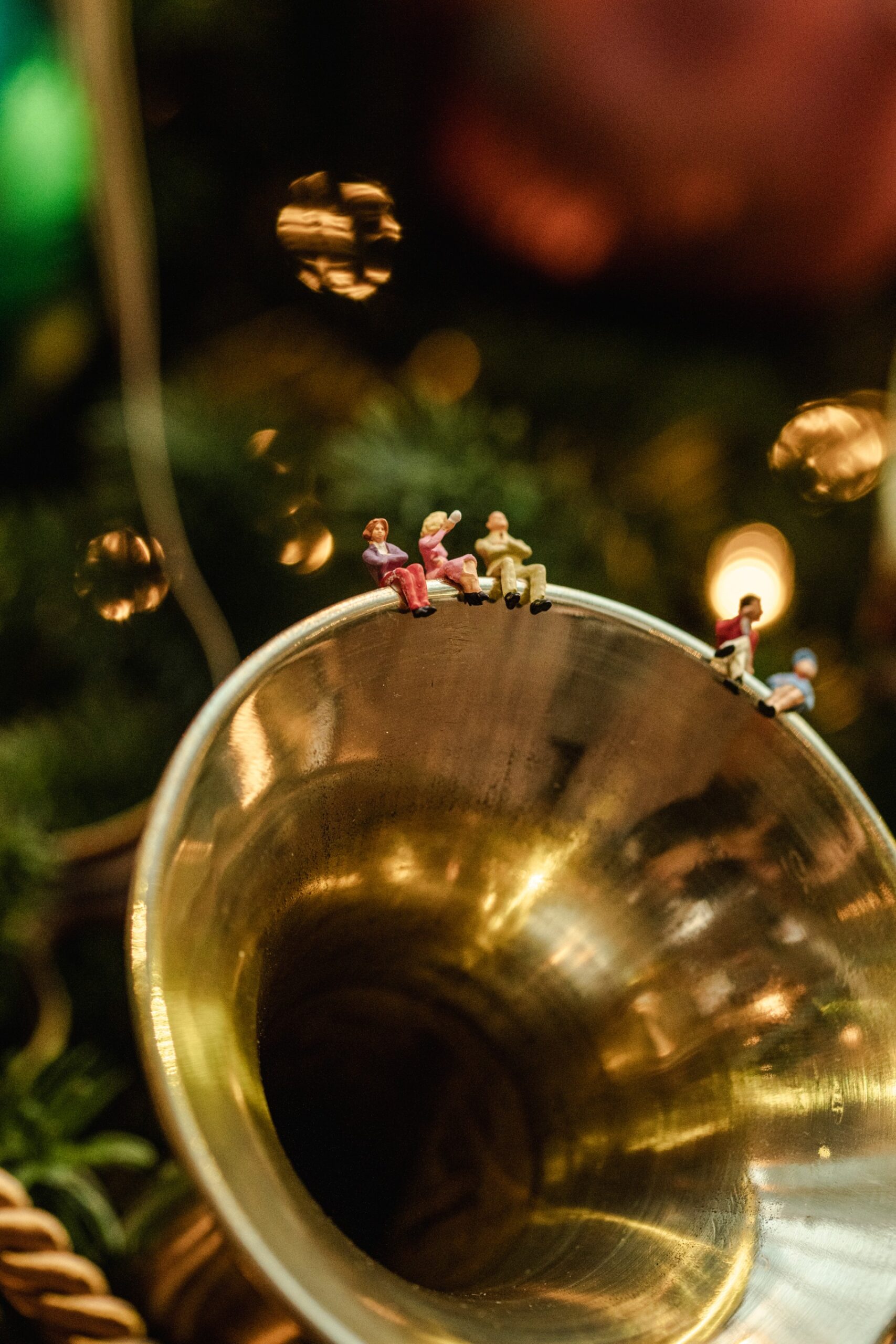 Paul Smith ร่วมกับ Royal Opera House ร่วมเฉลิมฉลองเทศกาลแห่งความสุข ด้วยต้นคริสต์มาสสุดงดงาม ใจกลางกรุงลอนดอน