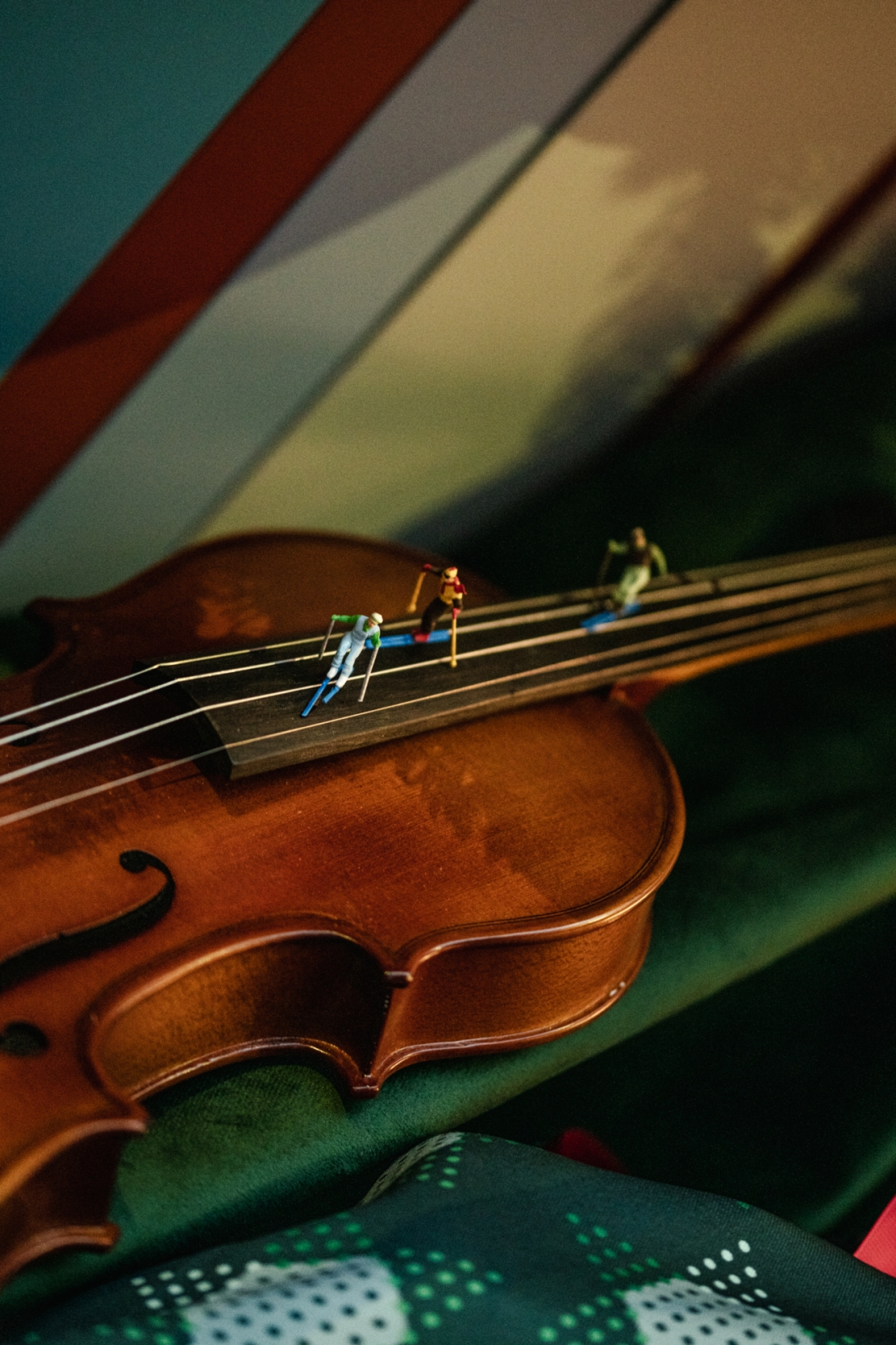 Paul Smith ร่วมกับ Royal Opera House ร่วมเฉลิมฉลองเทศกาลแห่งความสุข ด้วยต้นคริสต์มาสสุดงดงาม ใจกลางกรุงลอนดอน