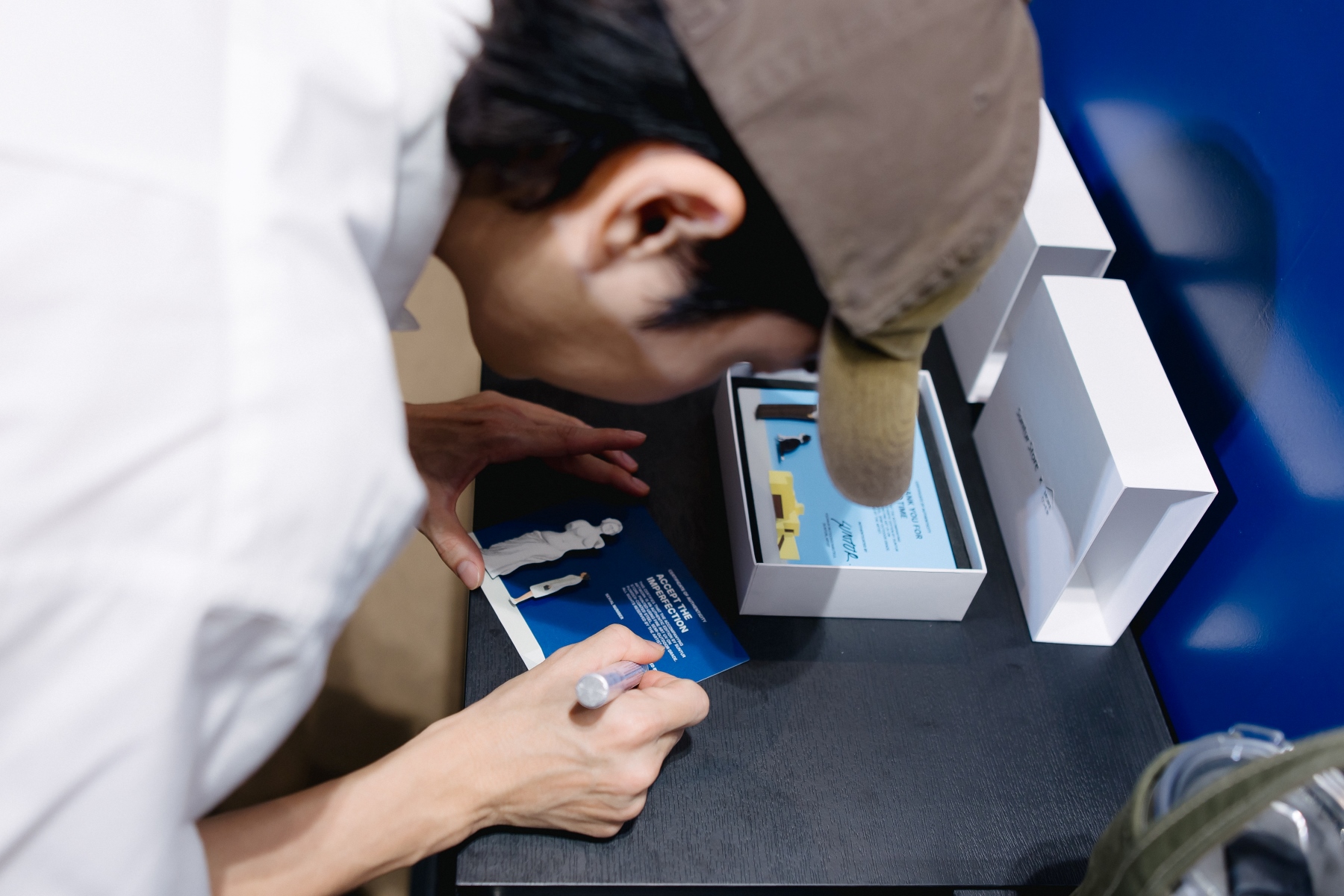 เซ็นทรัลเวิลด์ชวนสัมผัสงานศิลปะในชีวิตประจำวัน เปิดเอ็กซ์คลูซีฟโชว์เคส “suntur Store X Moreover” วันนี้ ถึง 30 พฤศจิกายน 2568