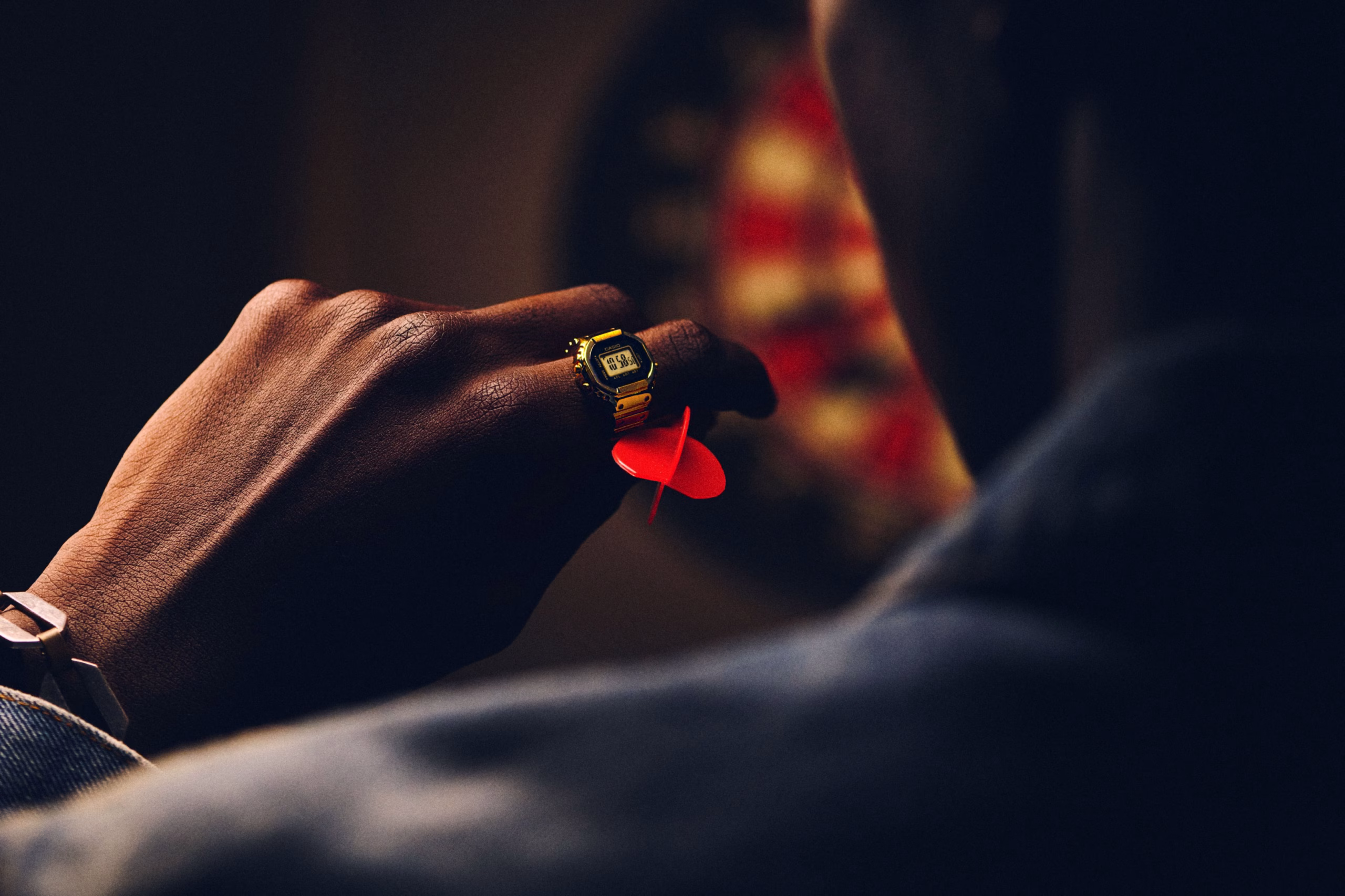 Casio ฉลองครบรอบ 50 ปี เปิดตัว Ring Watch รุ่น Crw 001g 9dr ตัวเรือนสีทอง ต่อยอดความสำเร็จจากรุ่นสีเงินสุดฮิต