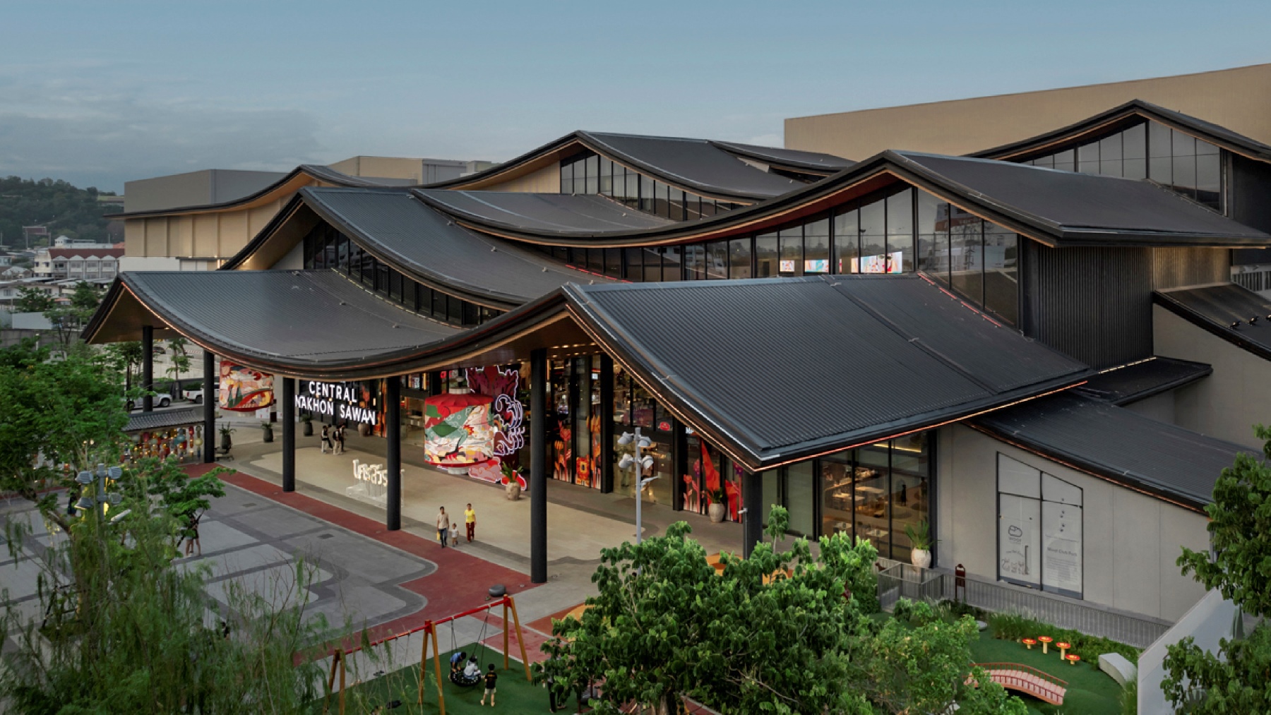 เซ็นทรัลพัฒนา ยืนหนึ่งเวทีโลก พาเซ็นทรัล นครปฐม, นครสวรรค์, เวสต์วิลล์ คว้า 5 รางวัลจาก Waf, Mipim Asia และ Icsc ตอกย้ำวิสัยทัศน์การออกแบบระดับเวิลด์คลาส