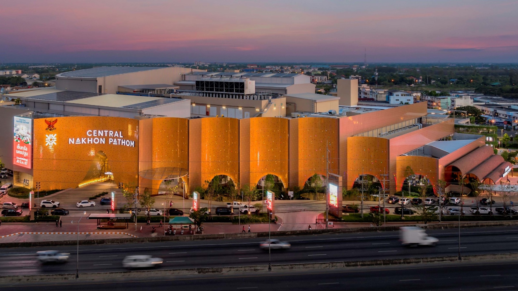 เซ็นทรัลพัฒนา ยืนหนึ่งเวทีโลก พาเซ็นทรัล นครปฐม, นครสวรรค์, เวสต์วิลล์ คว้า 5 รางวัลจาก Waf, Mipim Asia และ Icsc ตอกย้ำวิสัยทัศน์การออกแบบระดับเวิลด์คลาส