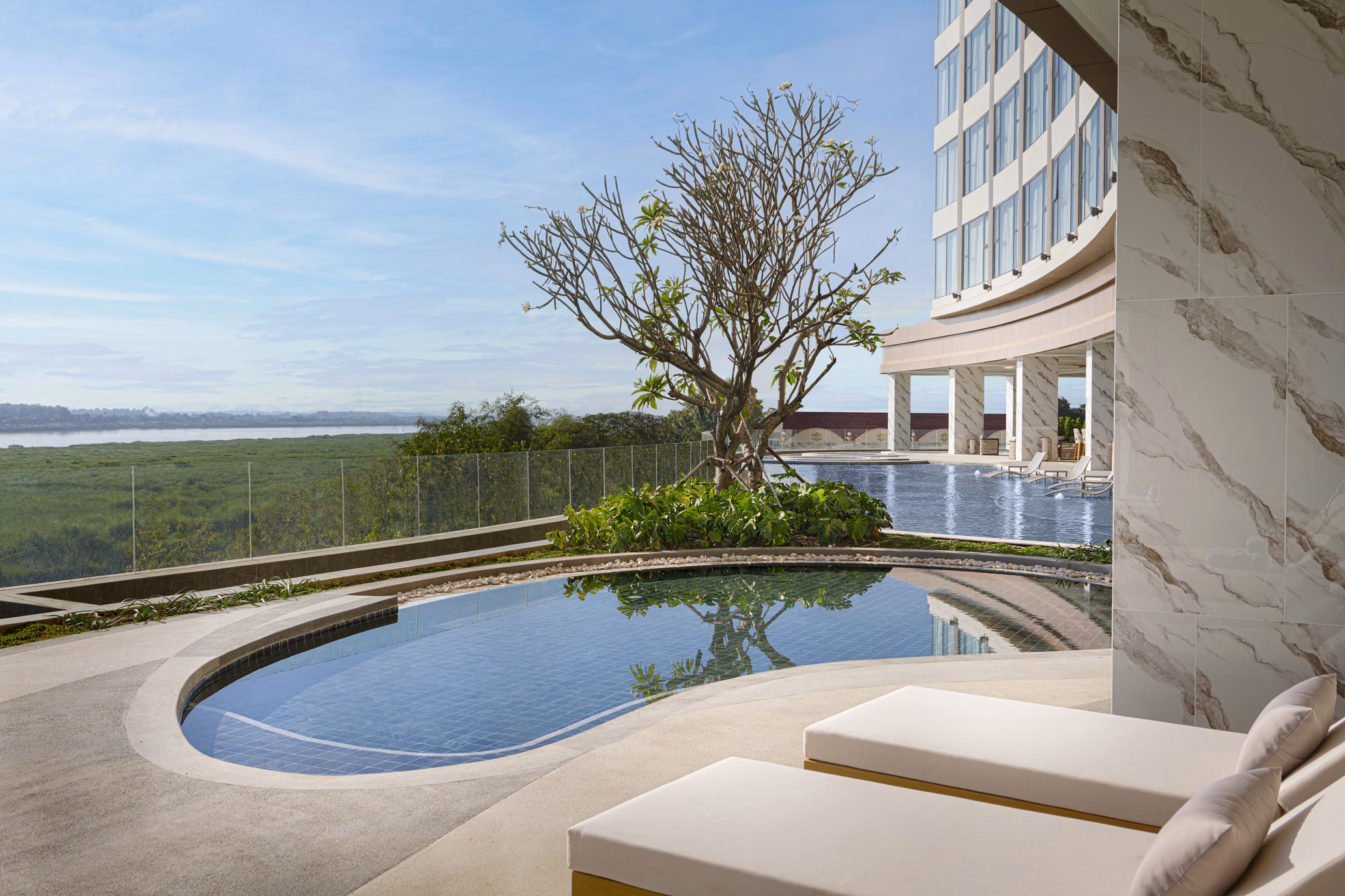 “อมารี” ชวนหลงรักลาว ผ่านดีไซน์ เรื่องเล่าท้องถิ่น และการพักผ่อนแบบร่วมสมัย