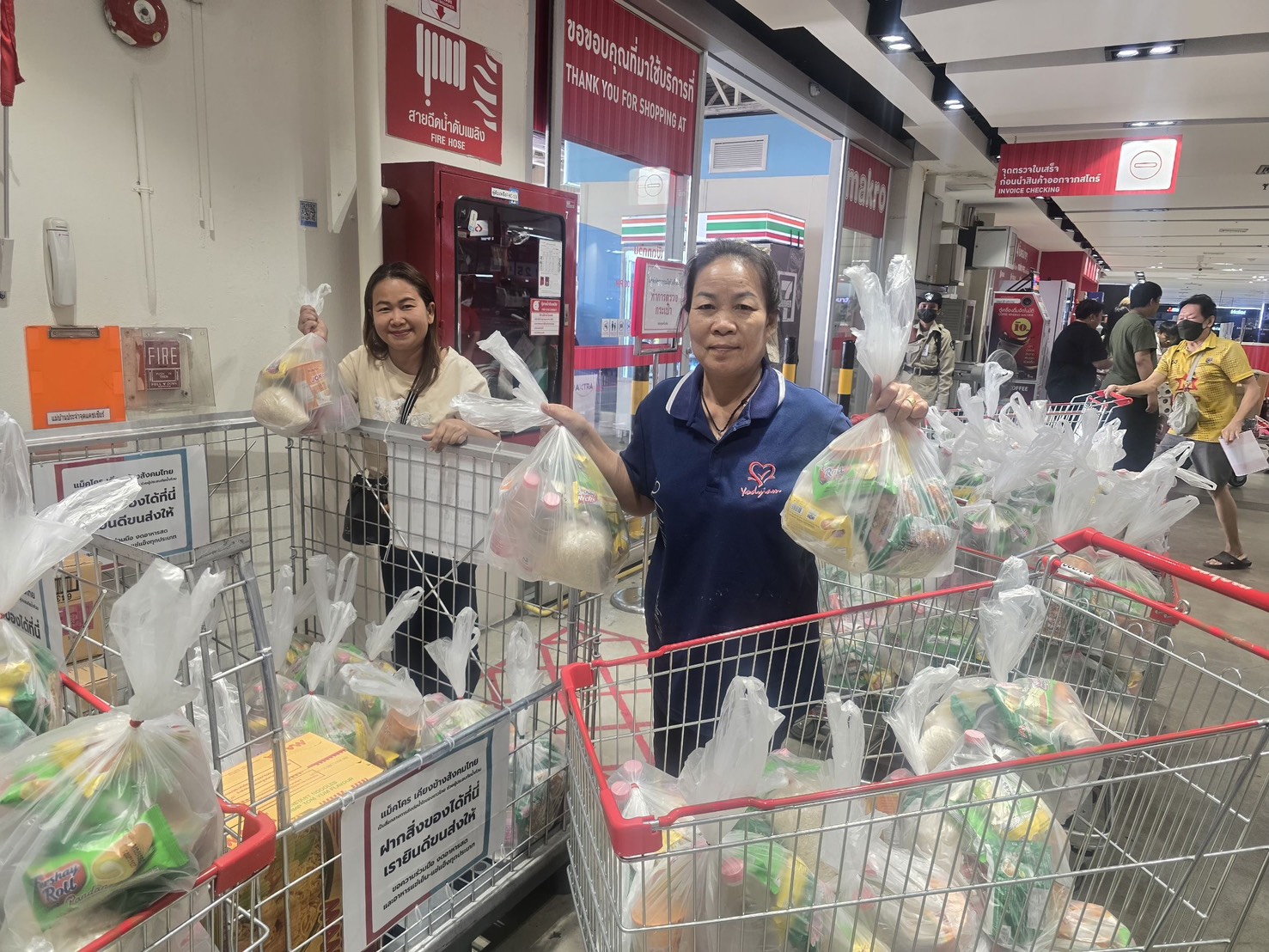 “ซีพี แอ็กซ์ตร้า ระดมทีมลงพื้นที่ ช่วยบรรเทาผลกระทบ–ฟื้นฟูผู้ประสบอุทกภัยภาคใต้ พร้อมเดินหน้าส่งต่อความช่วยเหลือต่อเนื่อง”