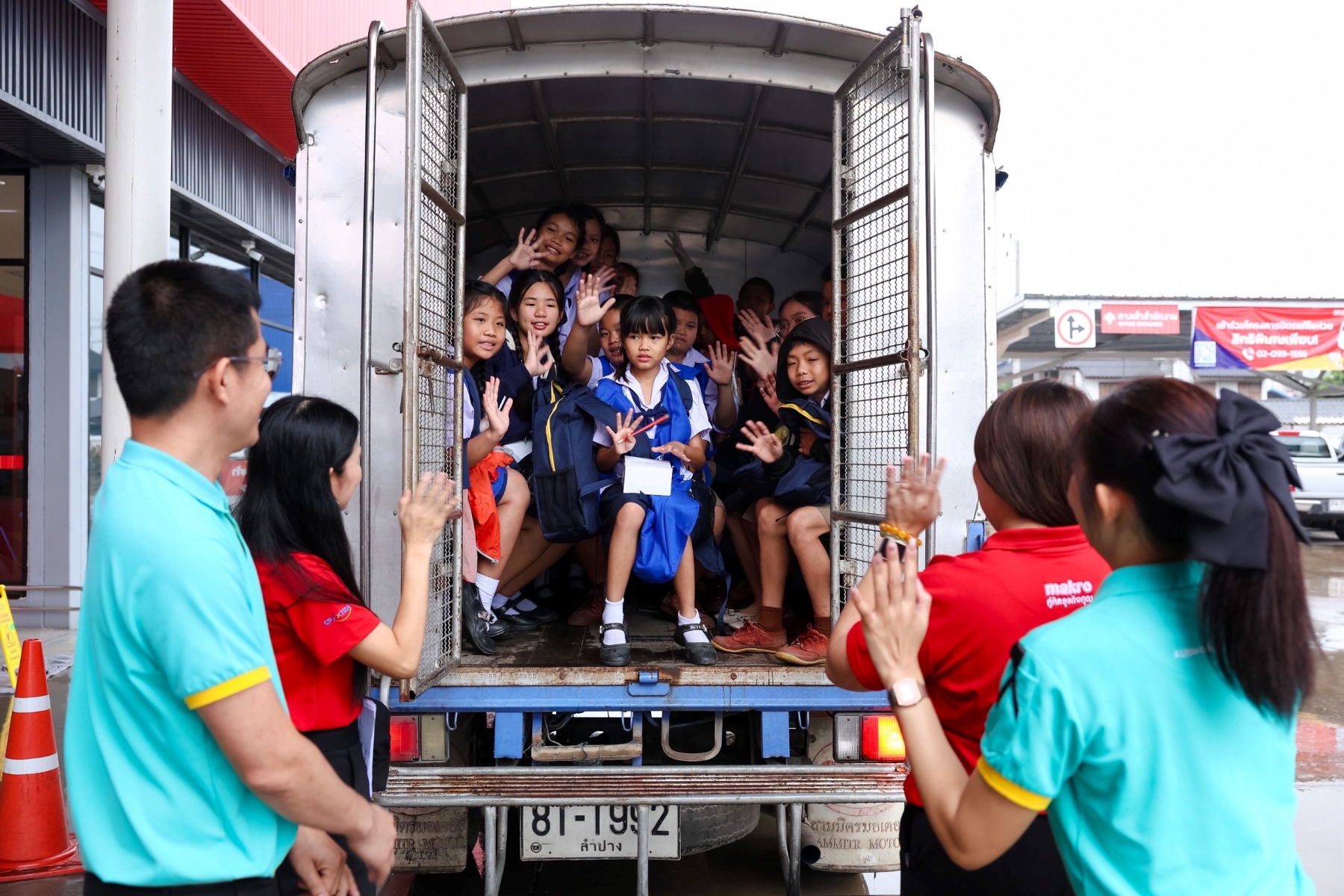 ซีพี แอ็กซ์ตร้า สานต่อโครงการ “อาหารดีพี่ให้น้อง” ต่อเนื่อง สนับสนุนวัตถุดิบอาหารกลางวันให้นักเรียนทั่วประเทศ ส่งเสริมให้เยาวชนเข้าถึงอาหารดีมีประโยชน์