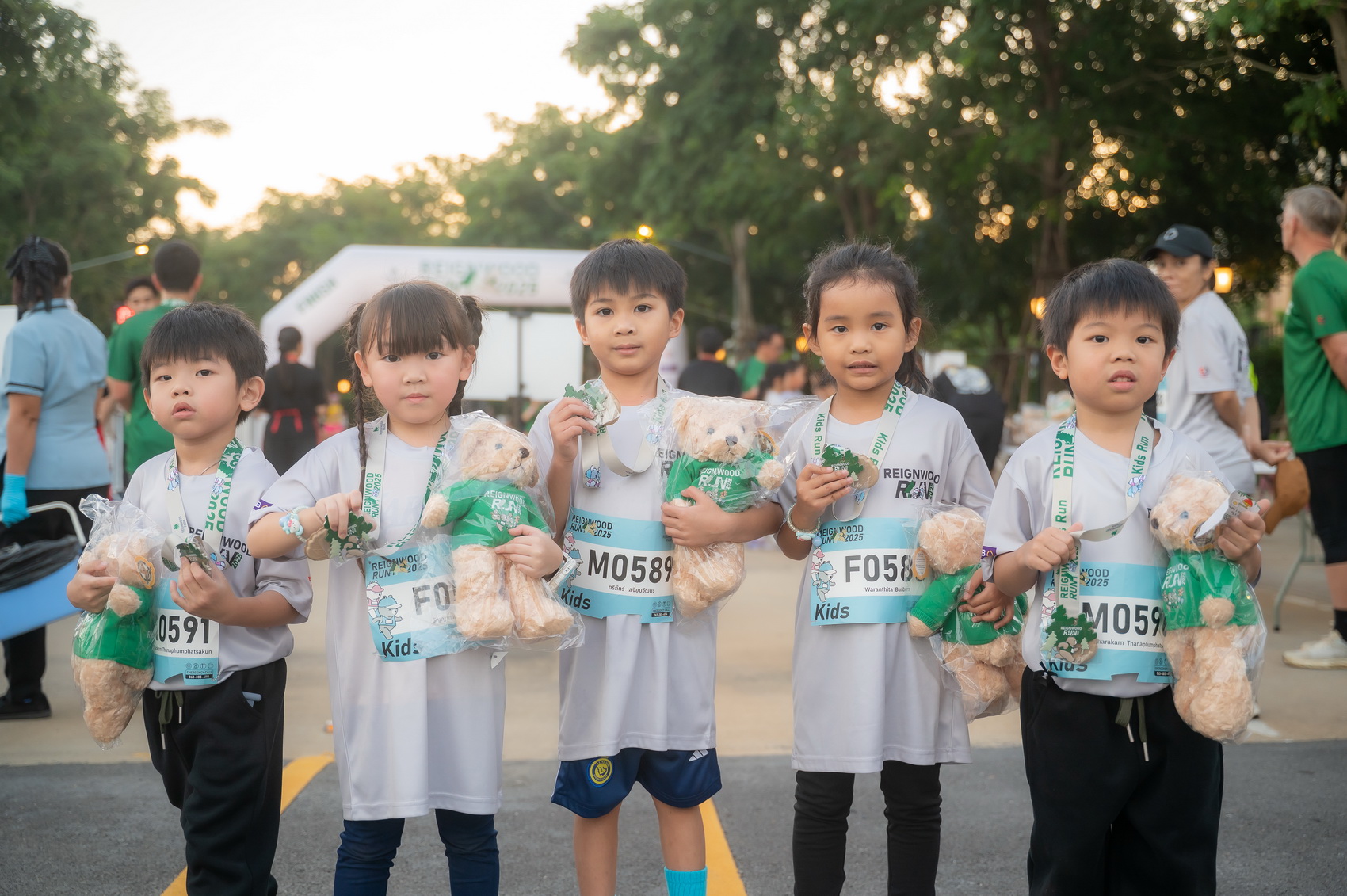 เรนวูด ปาร์ค ปลื้มกระแส ‘reignwood Run 2025’ สมัครครบ 2,000 คนใน 10 วัน เปิดประสบการณ์ใหม่ในสไตล์ Eco Run เติมเต็มทุกเจนเนอเรชัน