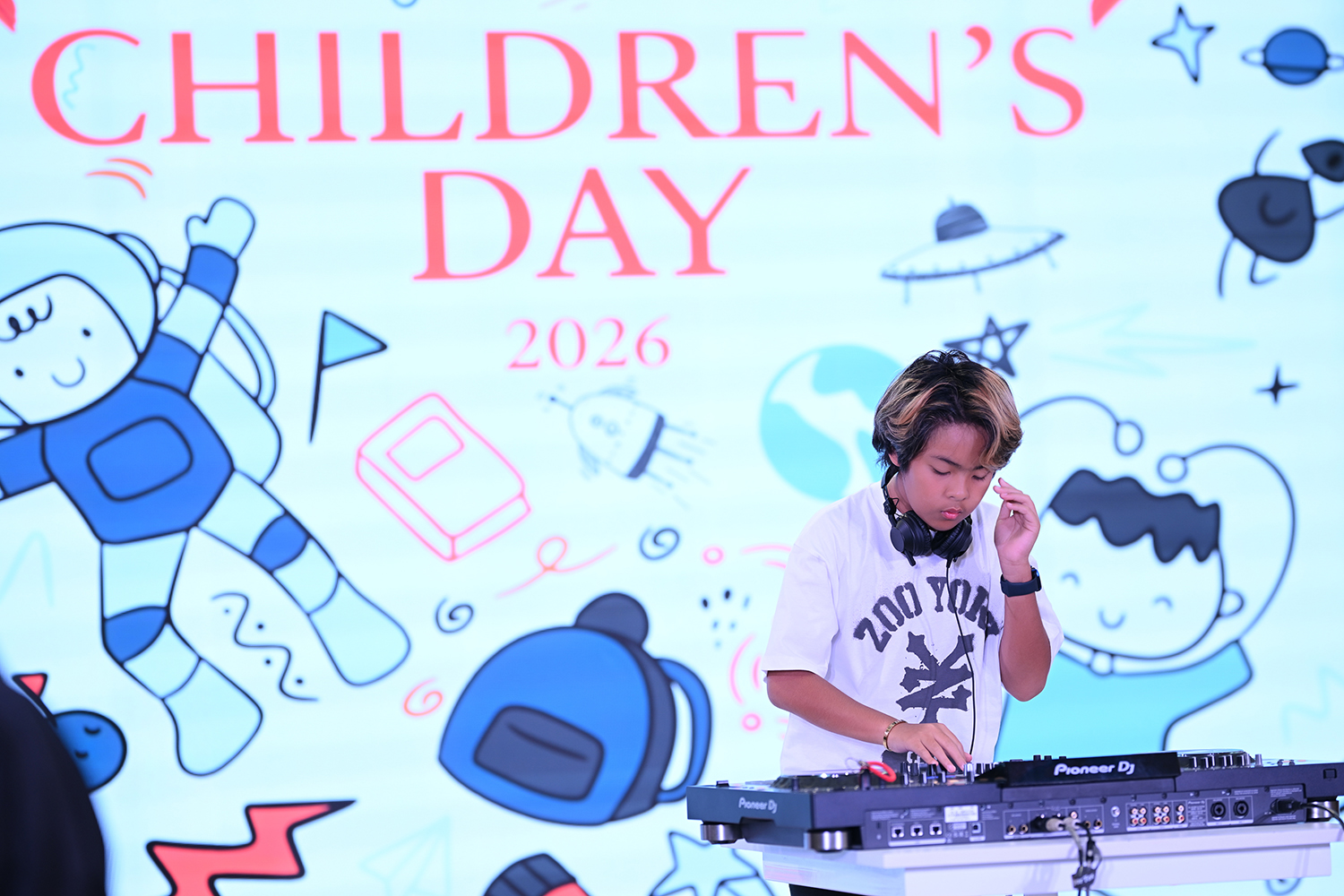 ห้างเซ็นทรัล ในเครือเซ็นทรัล รีเทล ฉลองใหญ่วันเด็กแห่งชาติ ชวน “น้องแสนดี น้องณิริน” นำทีมโมเดลเด็กเดบิวต์บนรันเวย์แฟชั่นในงาน “central Children’s Day 2026”