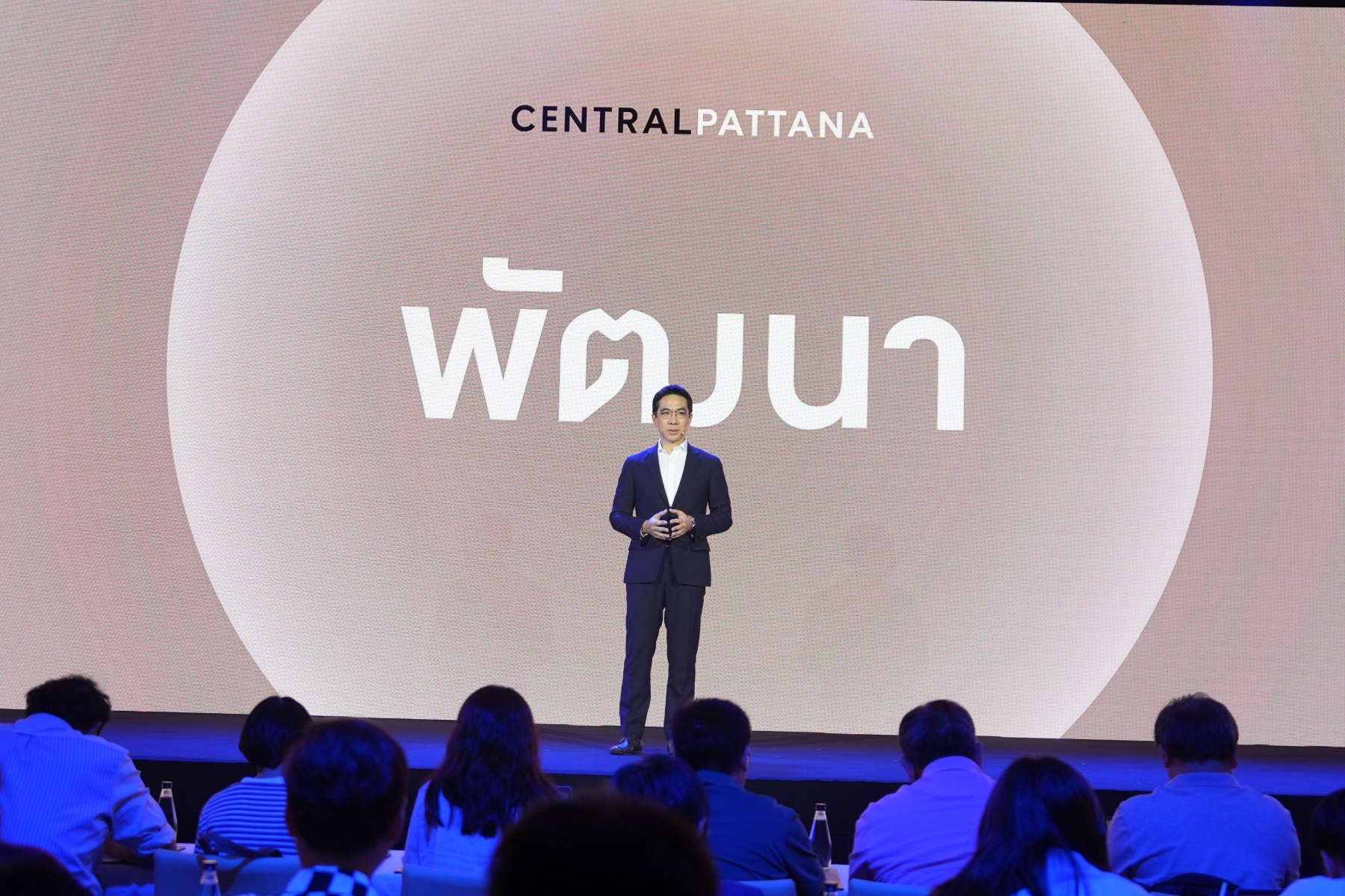 เซ็นทรัลพัฒนา ตอกย้ำผู้นำอสังหาฯ ไทย โดดเด่นทุกมิติ คว้า 63 รางวัลสำคัญระดับประเทศและระดับโลกตลอดปี 2568 สะท้อน “ความภูมิใจที่ได้พัฒนา” พร้อมผลักดันศักยภาพเมืองและเศรษฐกิจไทยสู่ระดับโลก