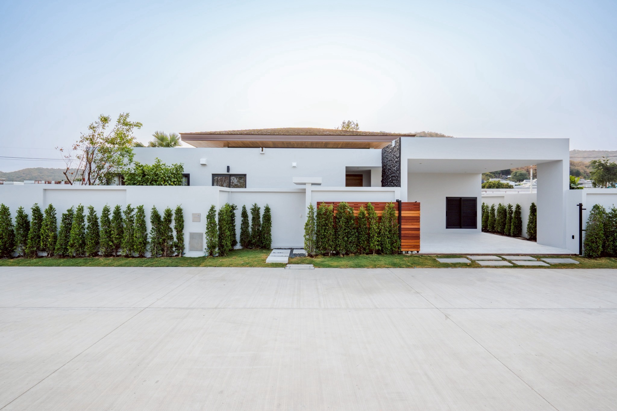 โบทานิก้า ลักซูรี่ วิลล่า เผยโฉมพูลวิลล่าตัวอย่างโครงการ “botanica Luxury Hua Hin” ครั้งแรก! เปิดการใช้ชีวิตระดับลักชัวรีใกล้ “หาดเขาเต่า” ชู “หัวหิน” เมืองตากอากาศใกล้กรุงเทพฯ ที่ฮอตต่อเนื่อง