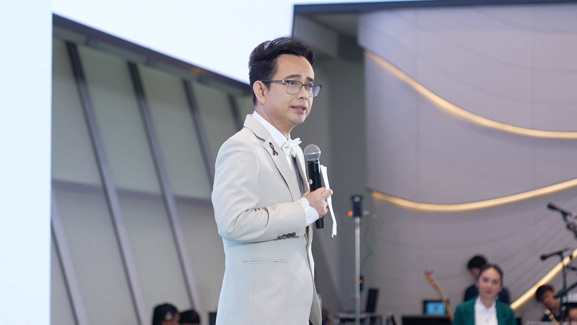 เจ้าพ่อรถไฟฟ้า “คีรี กาญจนพาสน์” คิกออฟ! การเข้าถึงที่อยู่อาศัยอย่างเท่าเทียม สร้างโมเดล “บ้านชาวไทย” สนับสนุนคุณภาพชีวิต เพื่อการอยู่อาศัย