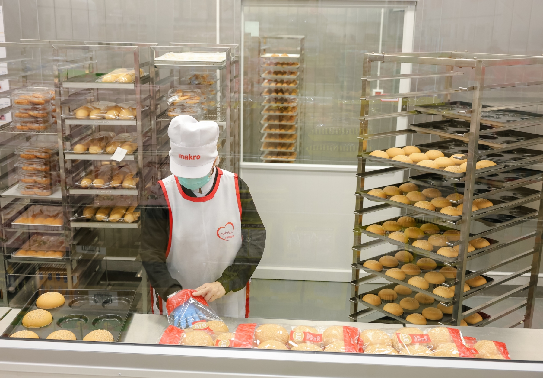 ซีพี แอ็กซ์ตร้า จับมือเชฟชื่อดัง เดินหน้าสร้างประสบการณ์อาหารพร้อมทานคุณภาพ สะดวก อร่อย ได้มาตรฐาน ส่งถึงมือลูกค้า