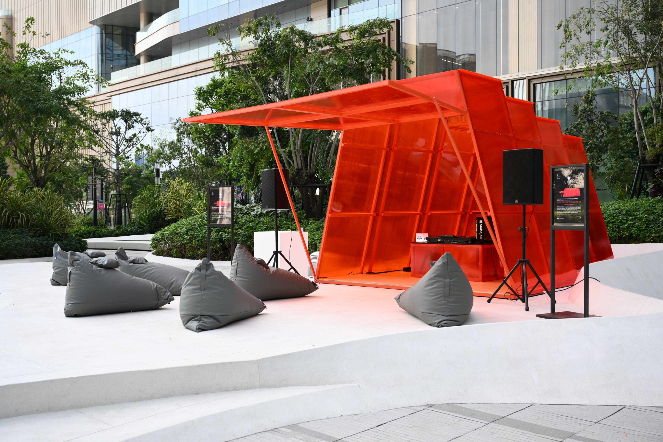 วัน แบงค็อก ผนึกกำลังคอมมูนิตี้สร้างสรรค์ จัดเต็มโปรแกรม เสียง ศิลป์ สถาปัตย์ ร่วม Bangkok Design Week 2026 ชูบทบาทแพลตฟอร์มแห่งแรงบันดาลใจ