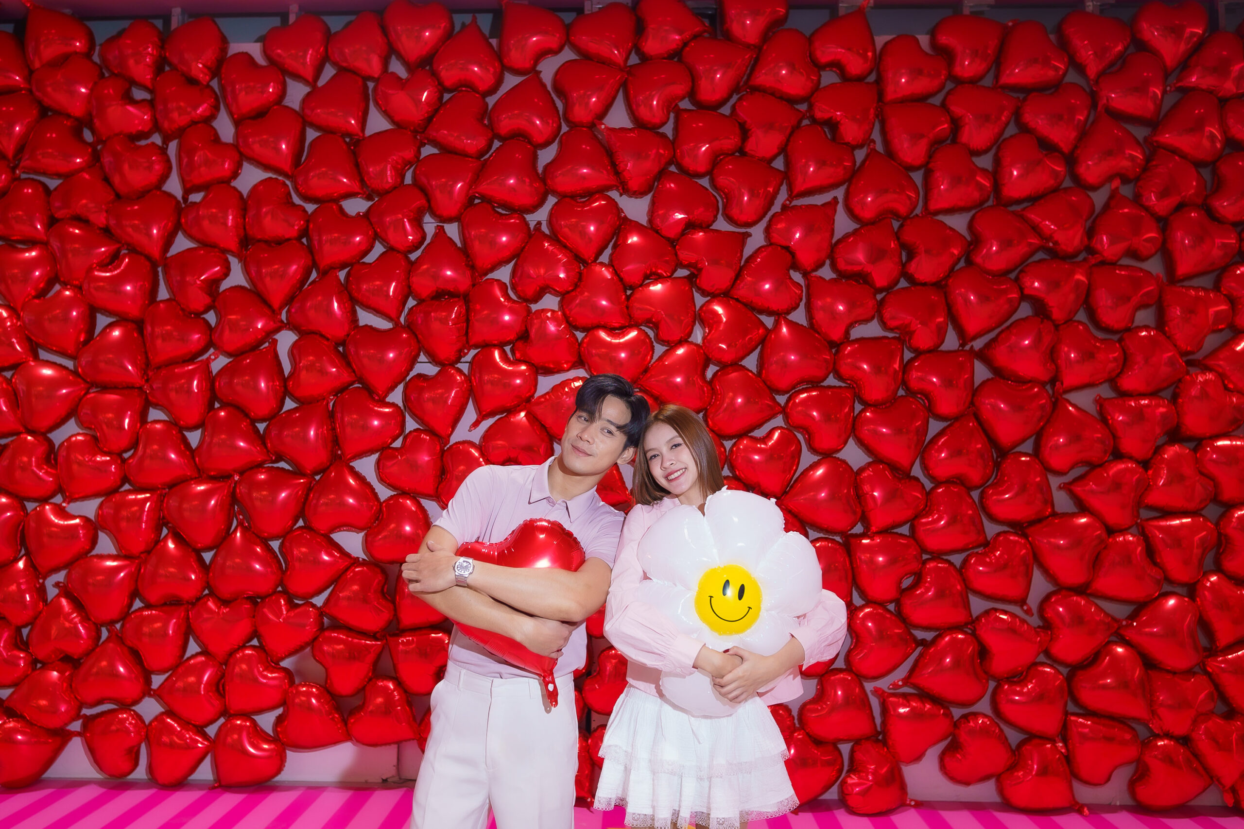 โรบินสันไลฟ์สไตล์ ชวนมาบอกรัก ต้อนรับเทศกาลวาเลนไทน์ เติมทุกโมเมนต์ความเลิฟ ครบทั้ง ช้อป ชิม แชะ เช็กอิน ที่โรบินสันไลฟ์สไตล์ทุกสาขาทั่วประเทศ