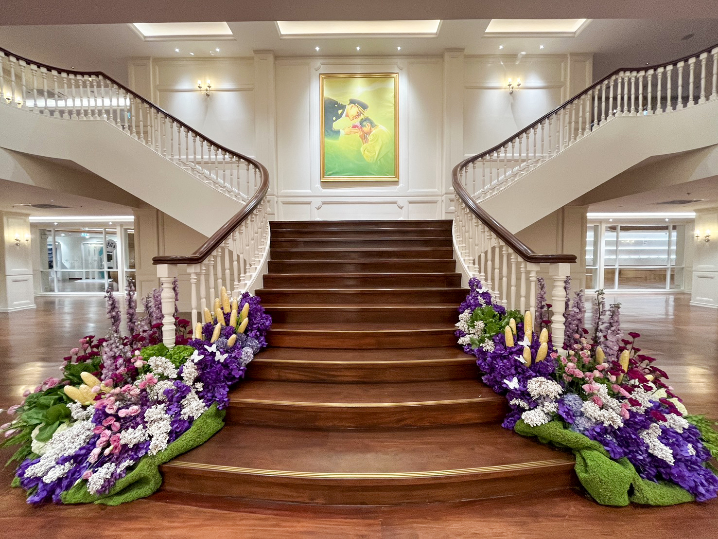 พลัส พร็อพเพอร์ตี้ ร่วมเฝ้าทูลละอองพระบาทรับเสด็จฯ สมเด็จพระกนิษฐาธิราชเจ้า กรมสมเด็จพระเทพรัตนราชสุดาฯ สยามบรมราชกุมารี ในโอกาสเสด็จพระราชดำเนินยัง “ศูนย์การเรียนรู้นันทสิปปาคาร” จ.น่าน