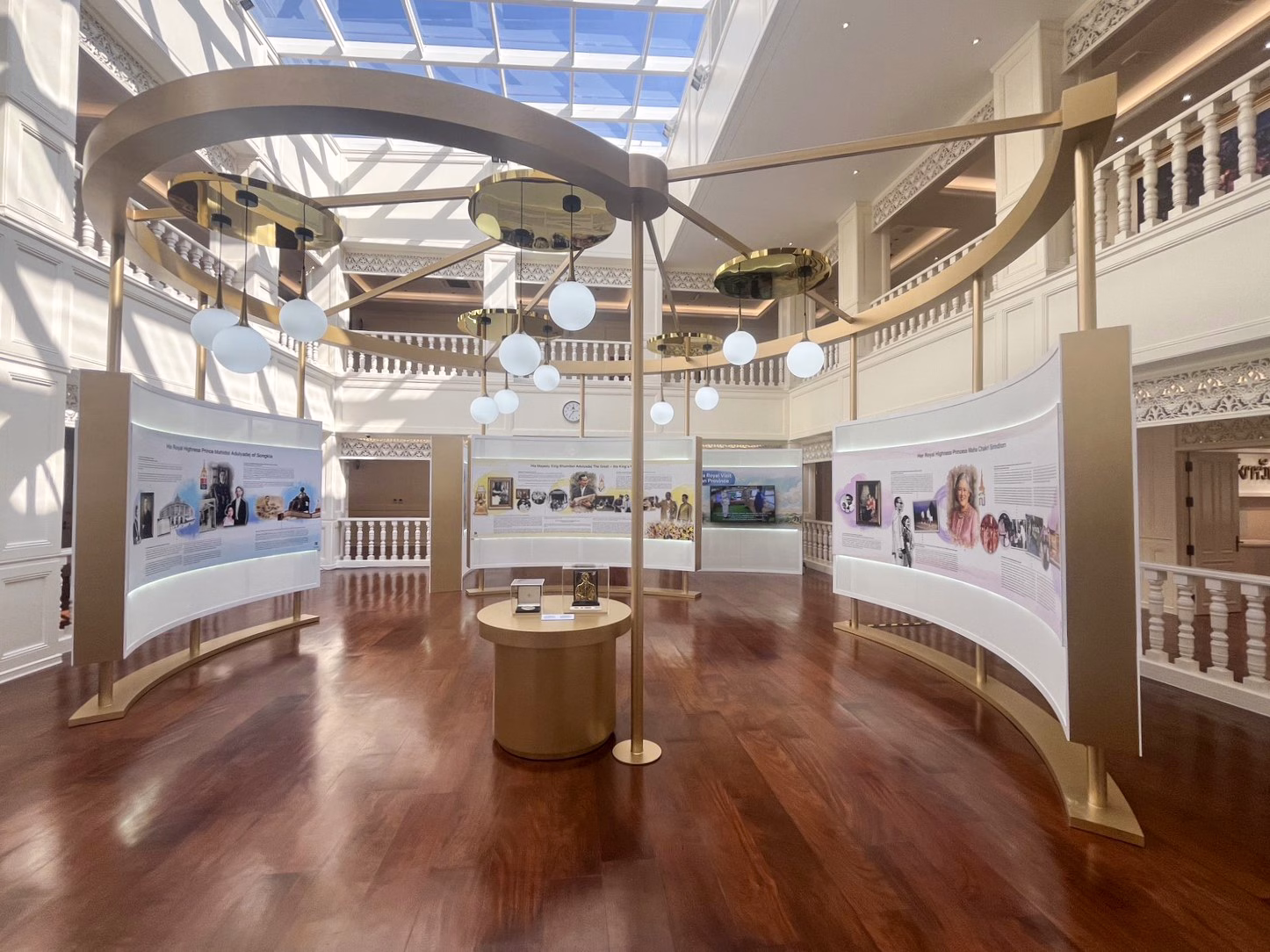 พลัส พร็อพเพอร์ตี้ ร่วมเฝ้าทูลละอองพระบาทรับเสด็จฯ สมเด็จพระกนิษฐาธิราชเจ้า กรมสมเด็จพระเทพรัตนราชสุดาฯ สยามบรมราชกุมารี ในโอกาสเสด็จพระราชดำเนินยัง “ศูนย์การเรียนรู้นันทสิปปาคาร” จ.น่าน