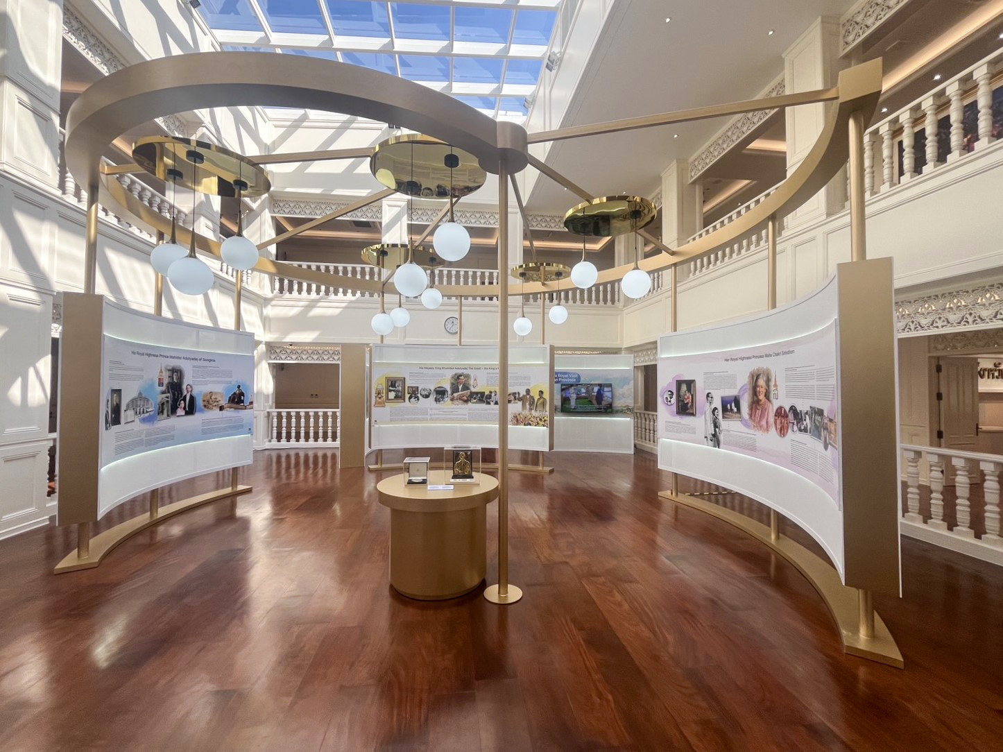 พลัส พร็อพเพอร์ตี้ ร่วมเฝ้าทูลละอองพระบาทรับเสด็จฯ สมเด็จพระกนิษฐาธิราชเจ้า กรมสมเด็จพระเทพรัตนราชสุดาฯ สยามบรมราชกุมารี ในโอกาสเสด็จพระราชดำเนินยัง “ศูนย์การเรียนรู้นันทสิปปาคาร” จ.น่าน