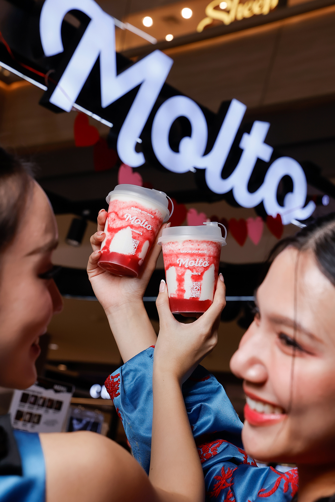 เมกาบางนา เติมเต็มความสุขคูณสอง รับตรุษจีนและเดือนแห่งความรัก กับแคมเปญ “mega Double Love X Double Luck” สมาชิกเมกา สไมล์ รีวอร์ดส ใช้คะแนนแลกรับสิทธิ์ “ซื้อ 1 แถม 1” เมนูอร่อยถูกใจ จาก 12 ร้านดัง ตั้งแต่ 1 – 28 ก.พ. 69 ที่ศูนย์การค้าเมกาบางนา