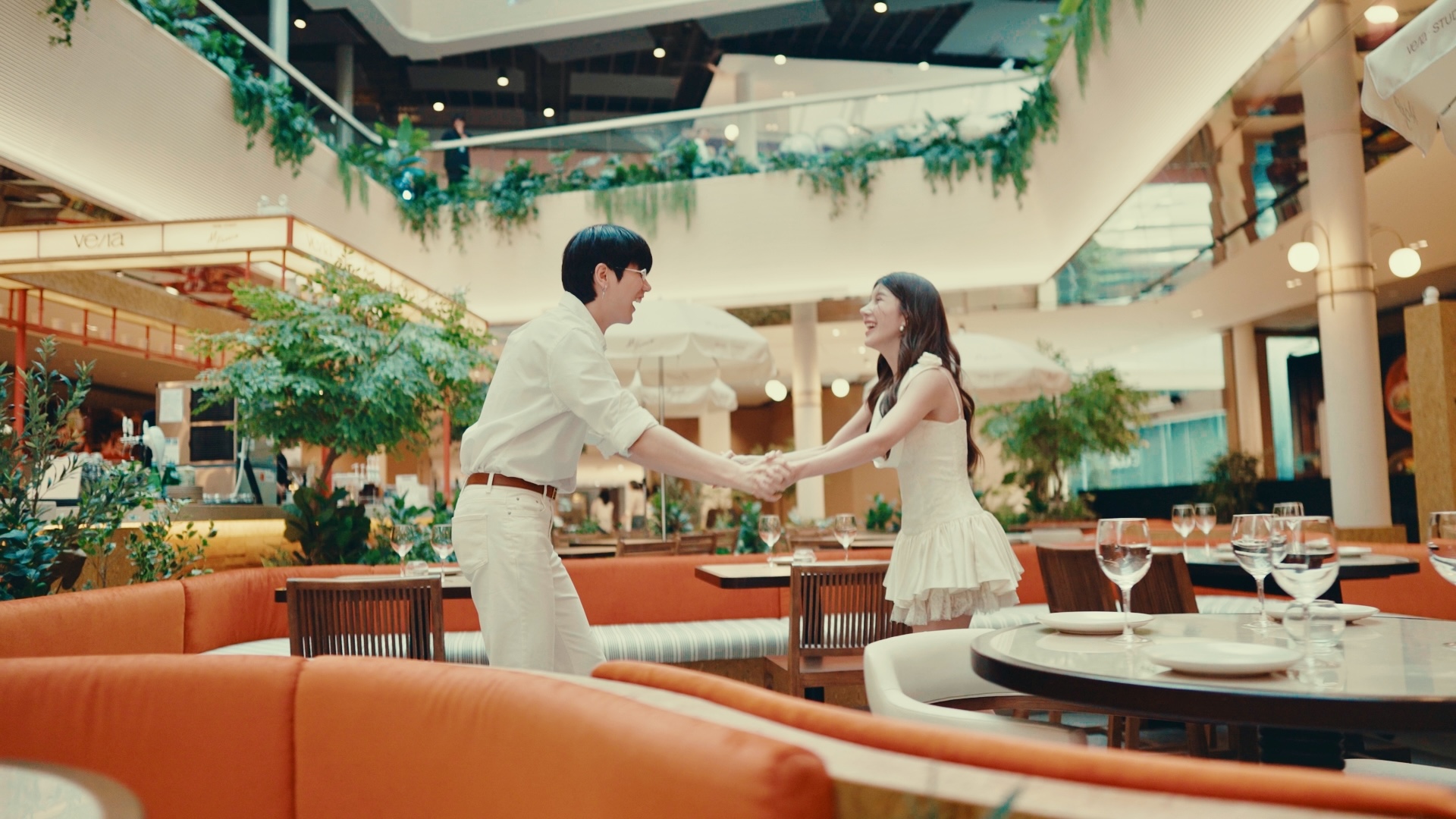 วาเลนไทน์นี้ เซ็นทรัลพัฒนา ขับเคลื่อนความรักผ่านแคมเปญ ‘love In Motion’ จัดเต็มกิจกรรมครอบคลุมทุกมิติความสัมพันธ์ เช็กอินแลนด์มาร์กแห่งรัก 6 16 ก.พ. 69 ที่เซ็นทรัลทั่วประเทศ