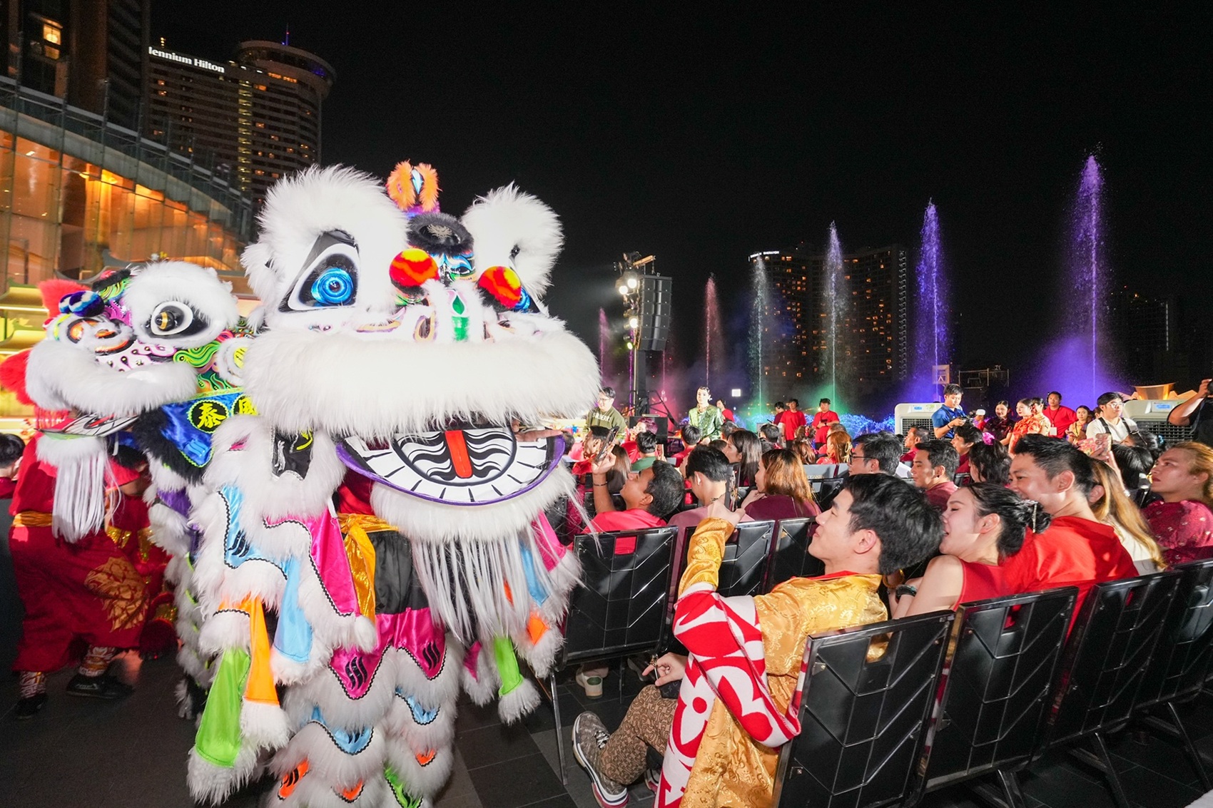 ไอคอนสยาม สานต่อความมงคลจัดพิธีไหว้ “เทพเจ้าไฉ่ซิงเอี๊ย” ครั้งยิ่งใหญ่ริมน้ำเจ้าพระยา ตอกย้ำแลนด์มาร์กแห่งศรัทธาในเทศกาลตรุษจีน 2569