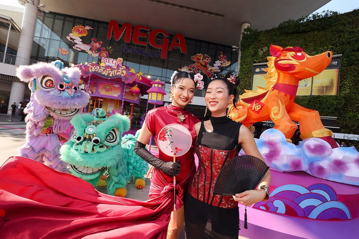 เมกาบางนาสนั่นปรากฏการณ์เฉลิมฉลองตรุษจีนปีม้า กับแคมเปญ “mega Chinese New Year 2026 โชคดีม้าแล้ว” จับมืออาร์ตทิสต์คนดัง เนรมิตแลนด์มาร์กศิลปะร่วมสมัย “mega Land Of Fun And Fortune” ตั้งแต่ 1 – 28 ก.พ. 69