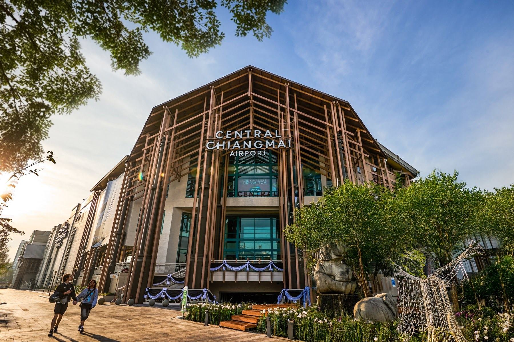 เซ็นทรัลพัฒนา นิวไฮ 3 ปีซ้อน! รายได้ กำไรสุทธิ ปันผล ทราฟฟิก ปี 68 โตสูงสุดเป็นประวัติการณ์ สะท้อนความแข็งแกร่ง Retail Led Mixed Use Model