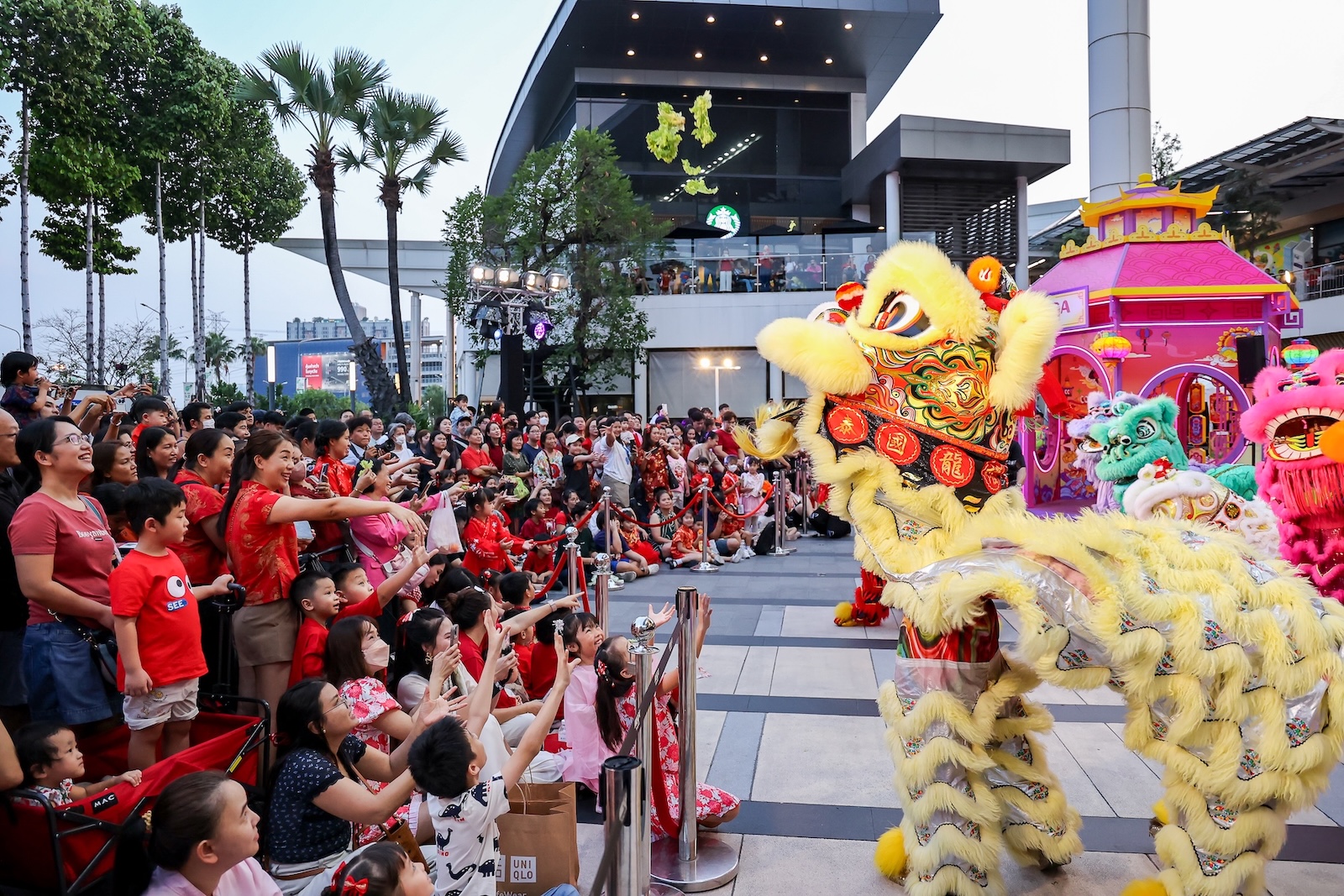 เมกาบางนาสร้างปรากฏการณ์ฉลองตรุษจีนปีม้า กับโชว์มังกรสิงโตและม้ามงคลสุดอลังการ ในงาน Mega Chinese New Year 2026 โชคดีม้าแล้ว”