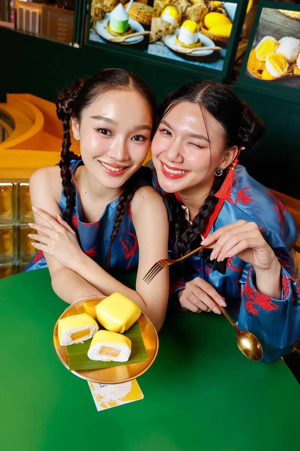 เมกาบางนา เติมเต็มความสุขคูณสอง รับตรุษจีนและเดือนแห่งความรัก กับแคมเปญ “mega Double Love X Double Luck” สมาชิกเมกา สไมล์ รีวอร์ดส ใช้คะแนนแลกรับสิทธิ์ “ซื้อ 1 แถม 1” เมนูอร่อยถูกใจ จาก 12 ร้านดัง ตั้งแต่ 1 – 28 ก.พ. 69 ที่ศูนย์การค้าเมกาบางนา