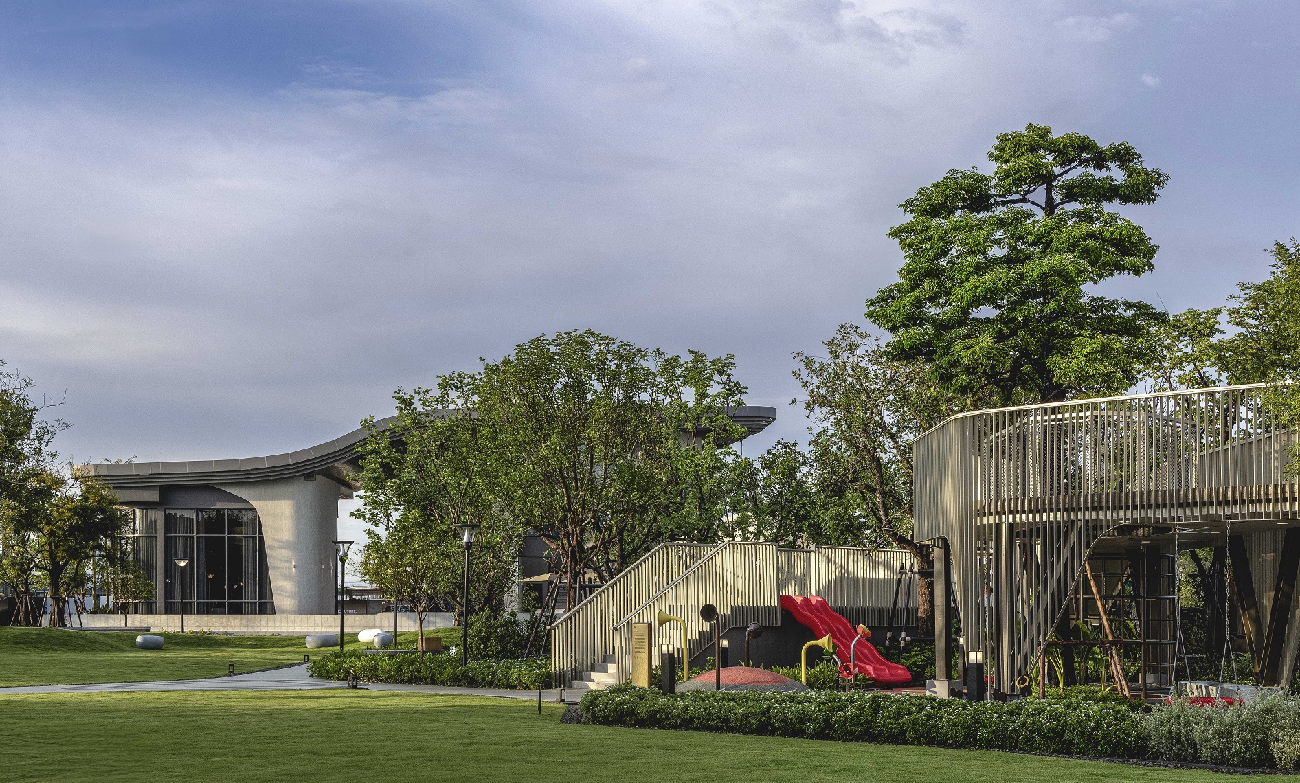 เฟรเซอร์ส พร็อพเพอร์ตี้ ประเทศไทย รุกตลาดอสังหาฯ ปีม้าไฟ เปิดตัวแบรนด์ใหม่ กับโครงการ “กูธ์เธ่ สุขุมวิท 76” (gutÉ Sukhumvit 76) บ้านเดี่ยวหรูดีไซน์ลํ้าสมัย สไตล์ Futuristic บนทำเลทองสุดอัจฉริยะ สุขุมวิท แบริ่ง