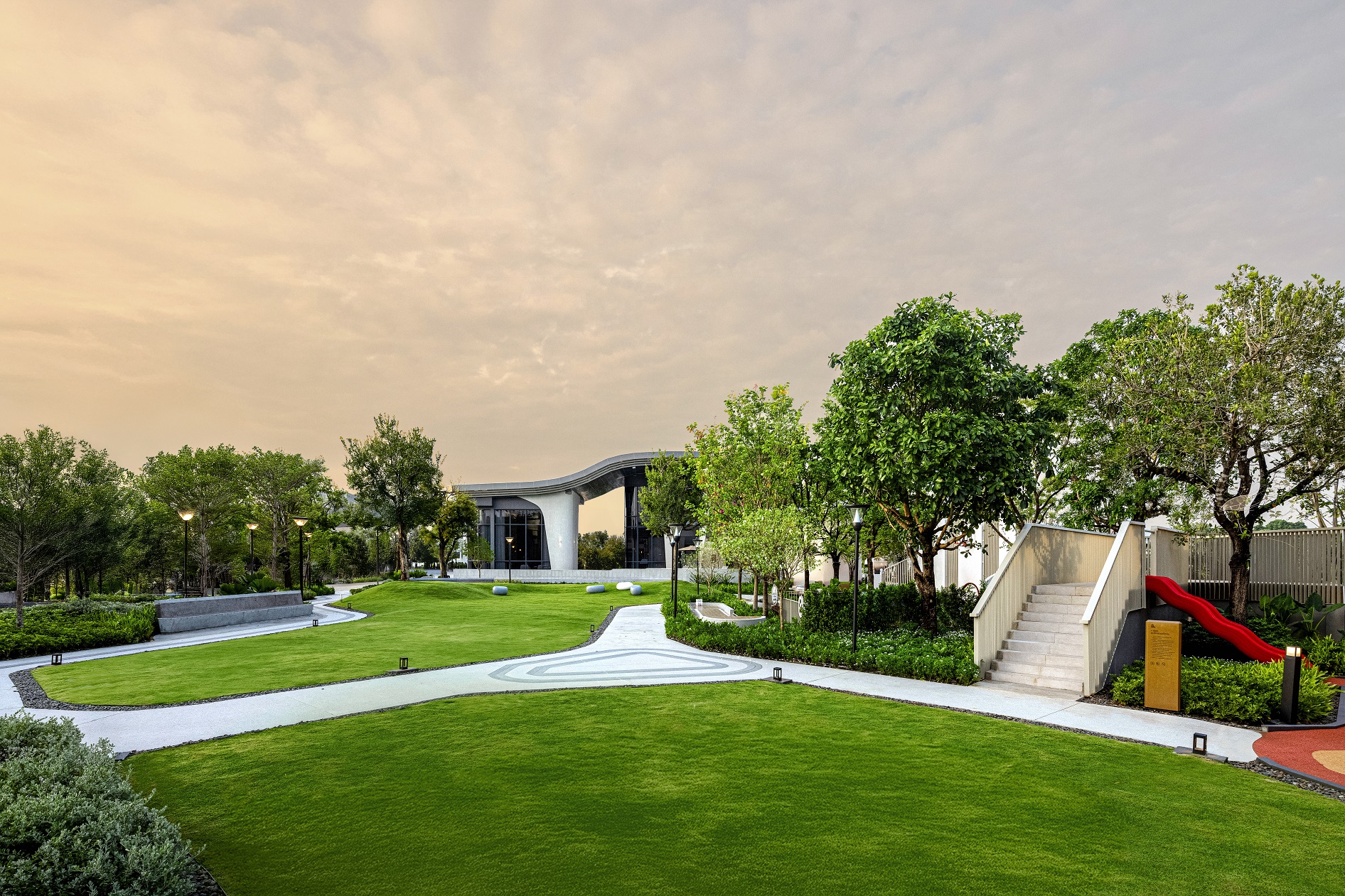 เฟรเซอร์ส พร็อพเพอร์ตี้ ประเทศไทย รุกตลาดอสังหาฯ ปีม้าไฟ เปิดตัวแบรนด์ใหม่ กับโครงการ “กูธ์เธ่ สุขุมวิท 76” (gutÉ Sukhumvit 76) บ้านเดี่ยวหรูดีไซน์ลํ้าสมัย สไตล์ Futuristic บนทำเลทองสุดอัจฉริยะ สุขุมวิท แบริ่ง