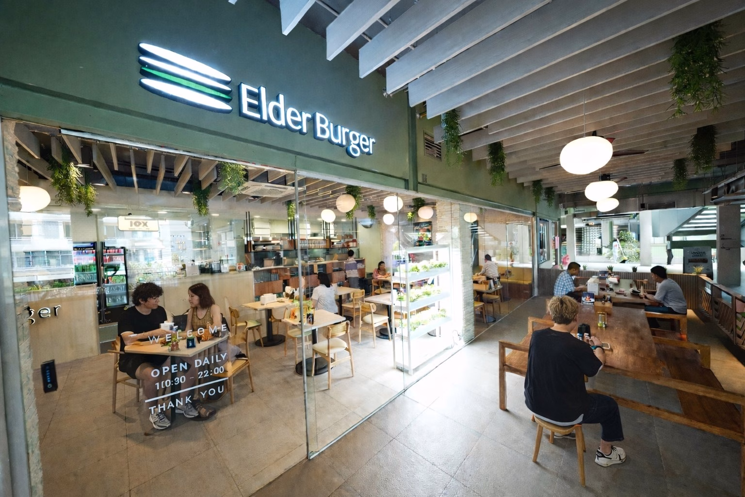 “market Place ทองหล่อ” แฟล็กชิป โมเดล คอมมูนิตี้ มอลล์ ล่าสุด จาก เซ็นทรัลพัฒนา ที่ Curated Tenant Mix ตอบโจทย์ชีวิตเมือง Day To Night