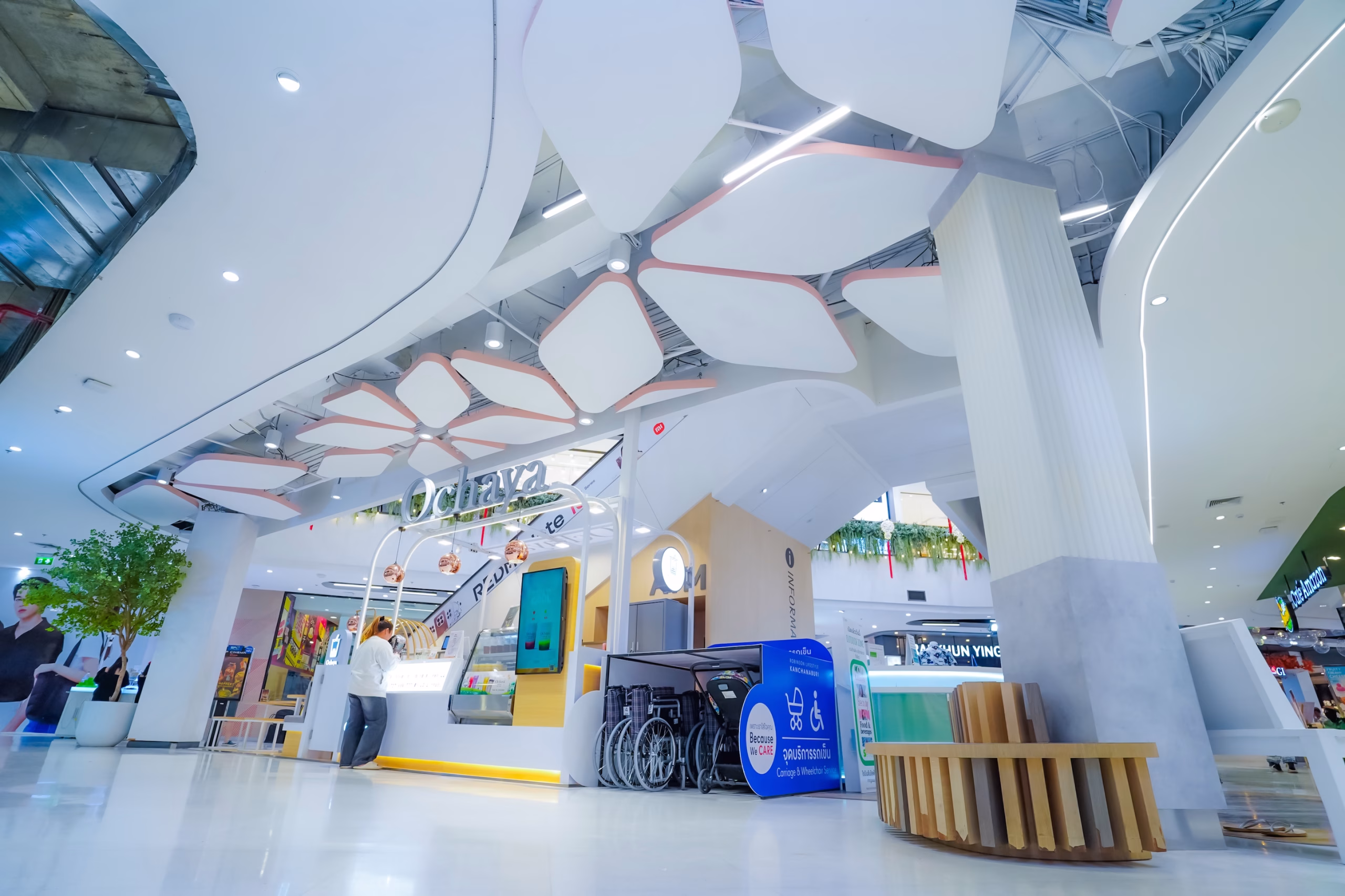 สัมผัสโฉมใหม่ โรบินสันไลฟ์สไตล์ กาญจนบุรี พร้อมกองทัพแบรนด์ทันกระแสกว่า 200 ร้าน ยกระดับเมืองกาญจน์ให้ฟีลกู๊ดกว่าเดิม!