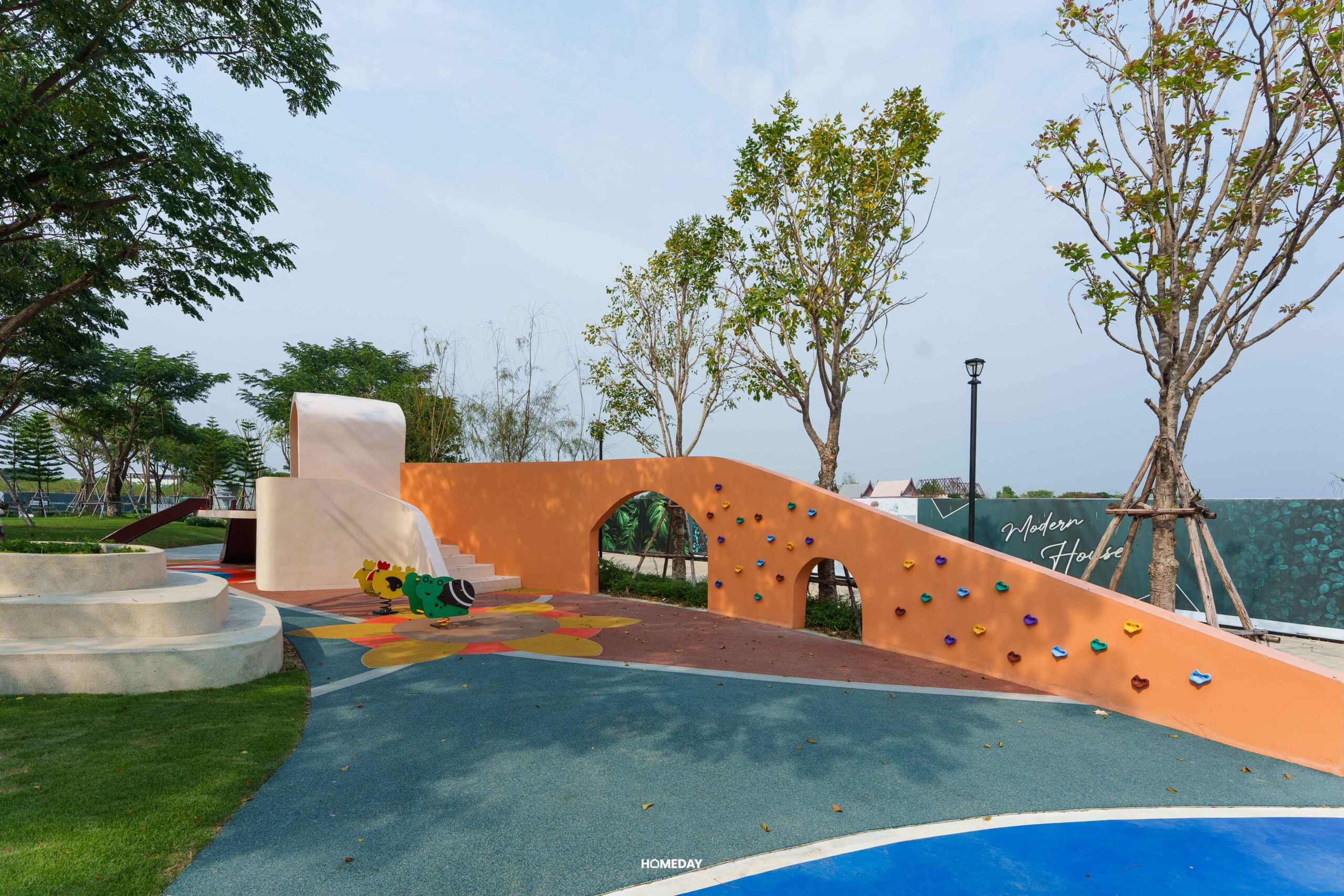 Homeday The Plant Nakornpathom 044